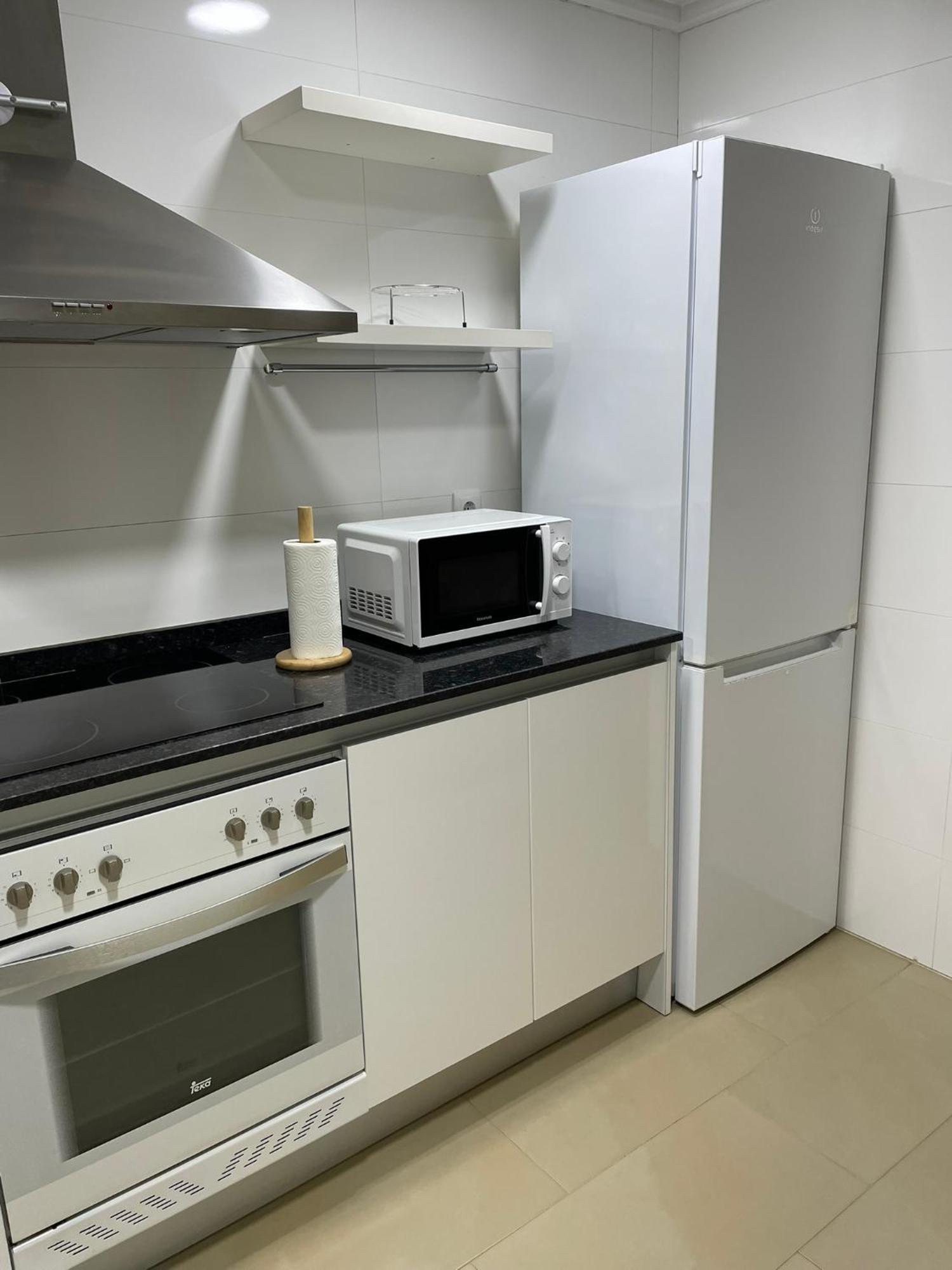 Apartment Hogar Brisa De Marinas Acogedor Con Amplia Terraza Y Acceso Directo A Piscinas-comfortable With Spacious Terrace And Direct Pool Access Denia
