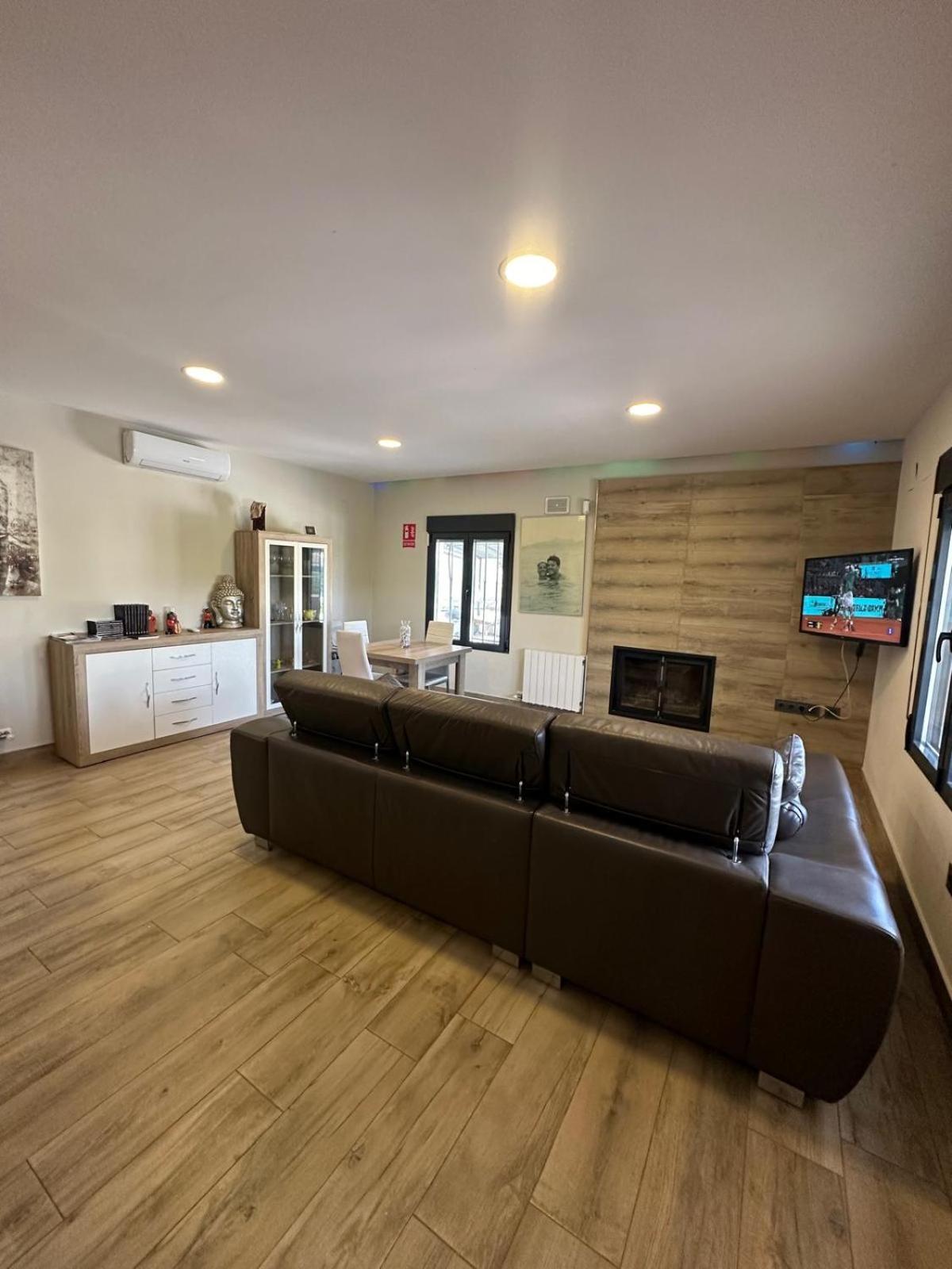 Independiente En Zona Residencial Rural * Jaen
