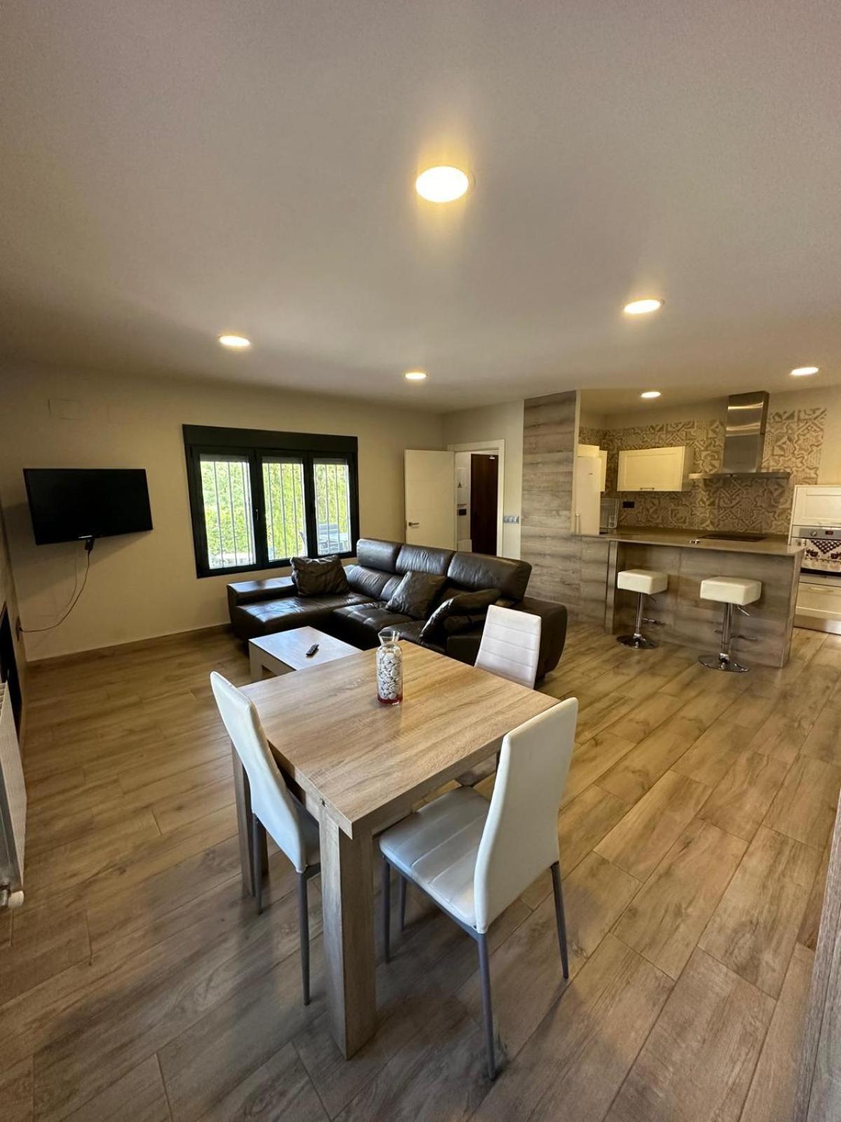 Independiente En Zona Residencial Rural Holiday home *