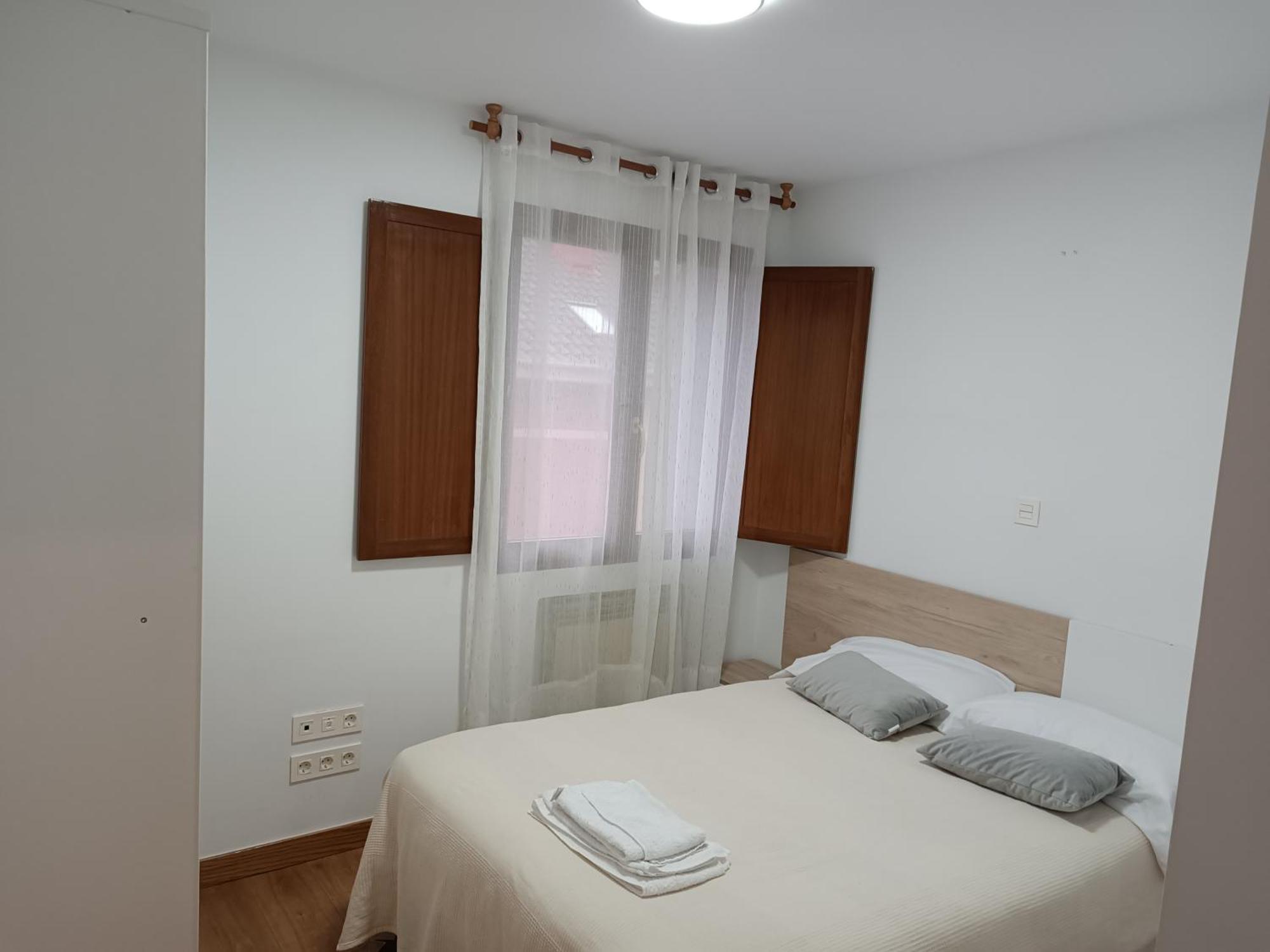 Entre Castillo Y Catedral Vut 09587 Apartment