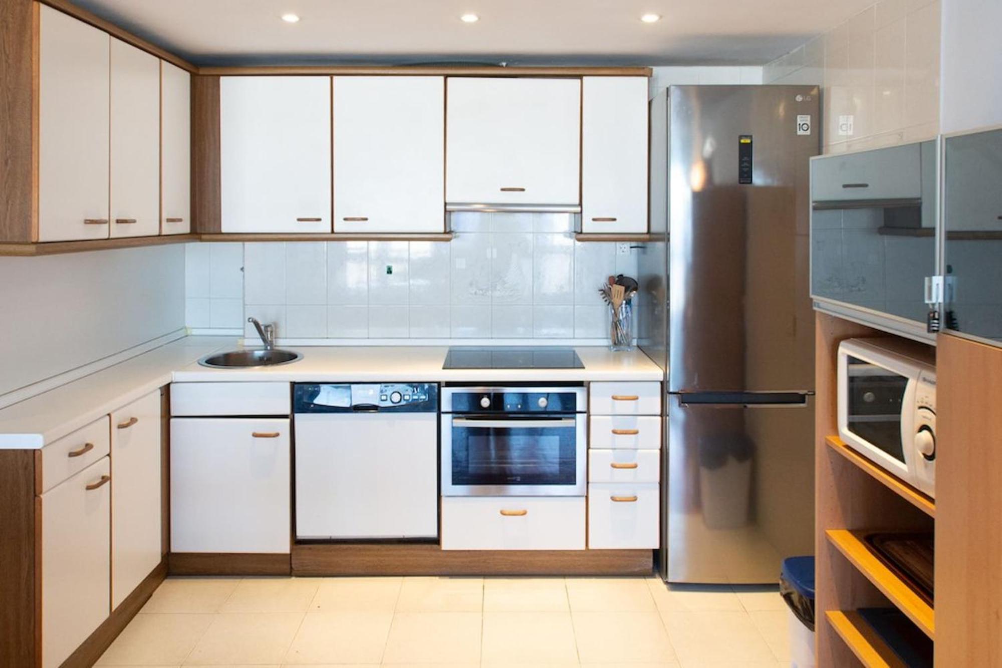 Apartment Earra - Eguzki - Garaje,1 Min Playa, Piscina Zarautz