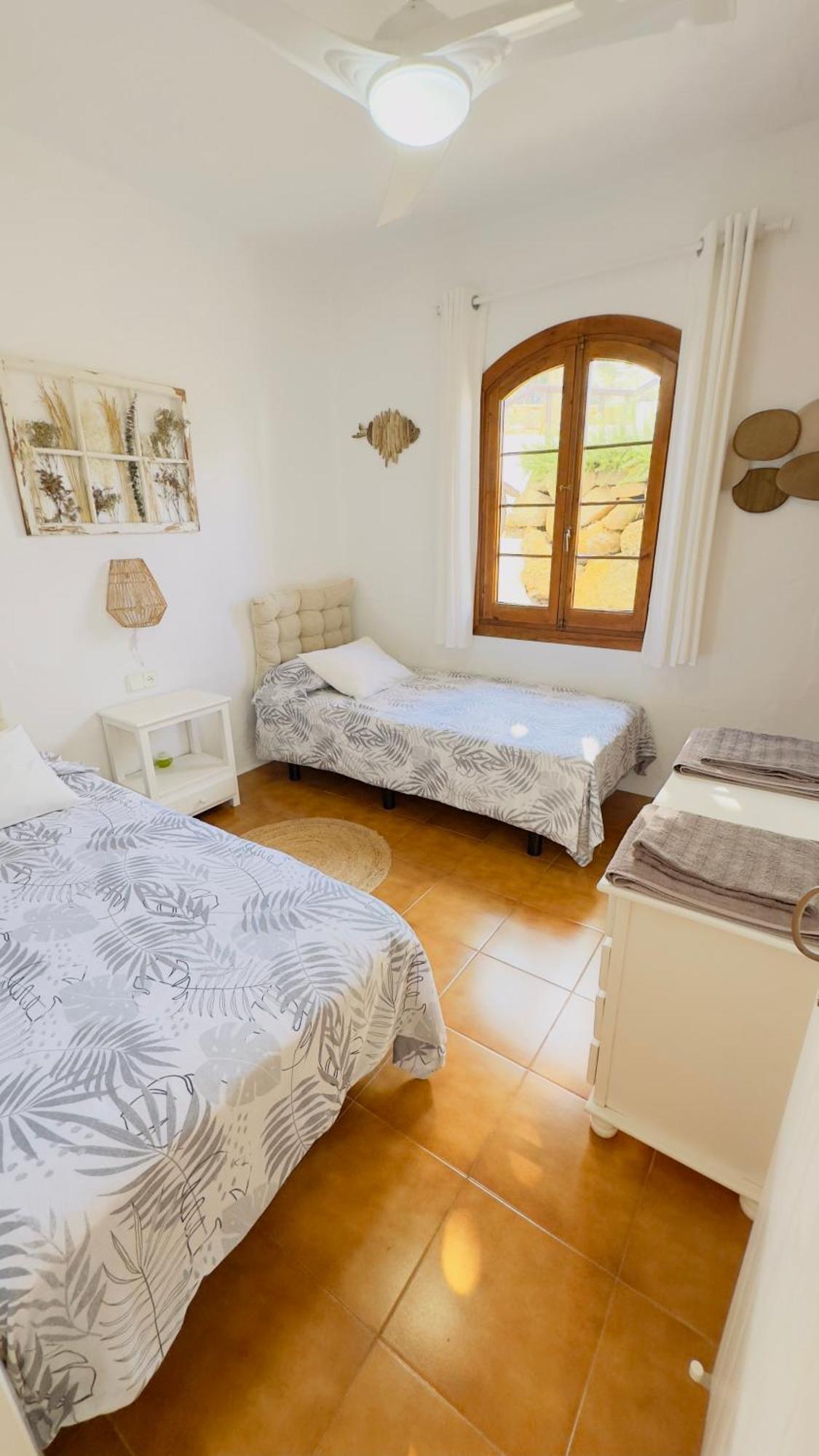 Lovely Menorca, Amazing Sea Views And Sunsets. Apartamento Fornells (Menorca)
