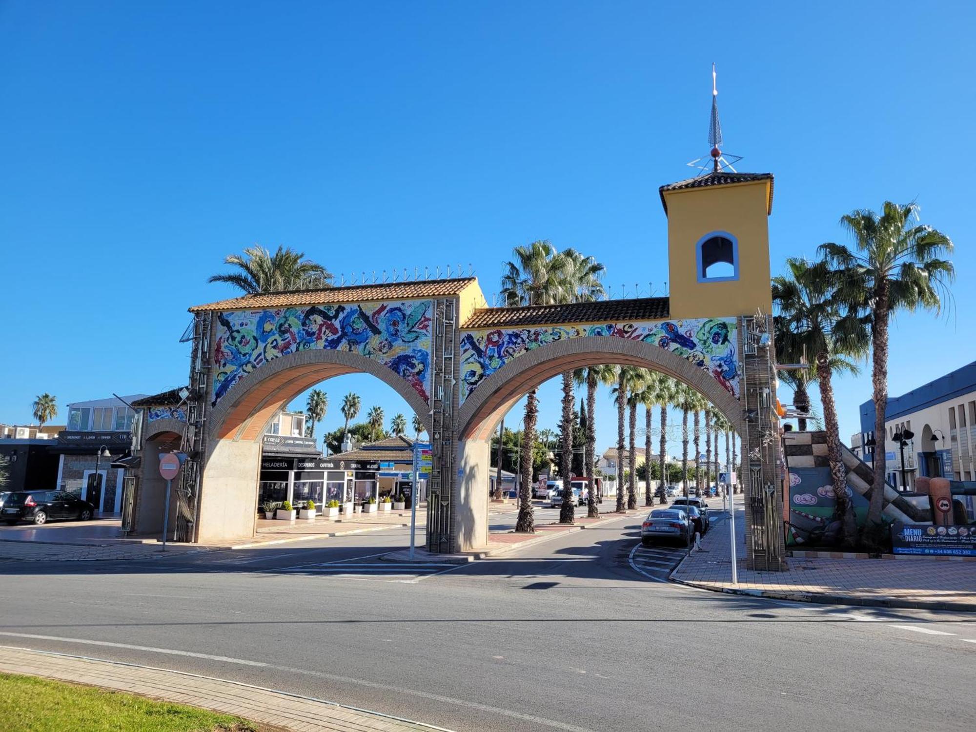 Apartamento Alcazares Beachfront Maisonette