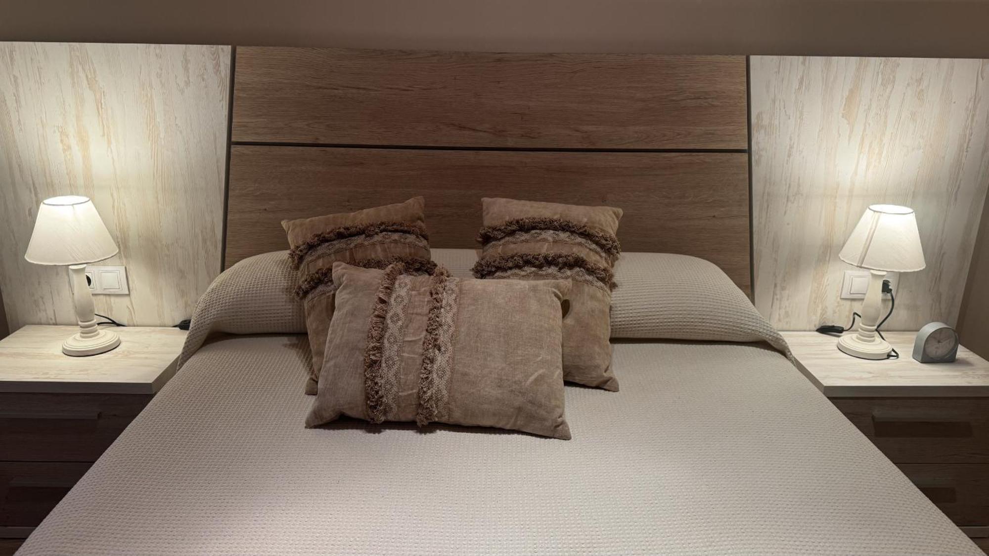 Apartamento Turisticos De Collado 3 *