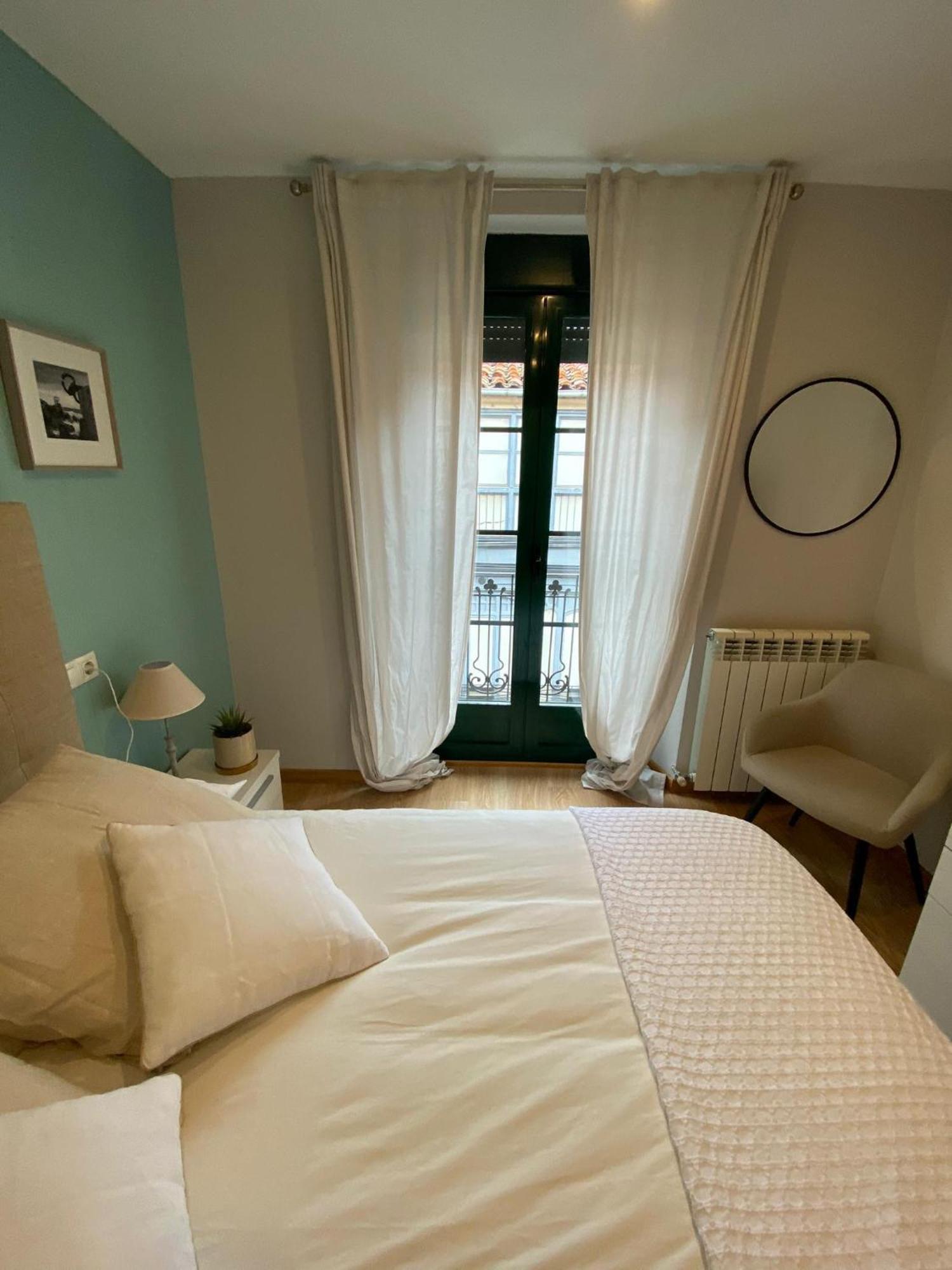 Apartamento Turisticos De Collado 3 *