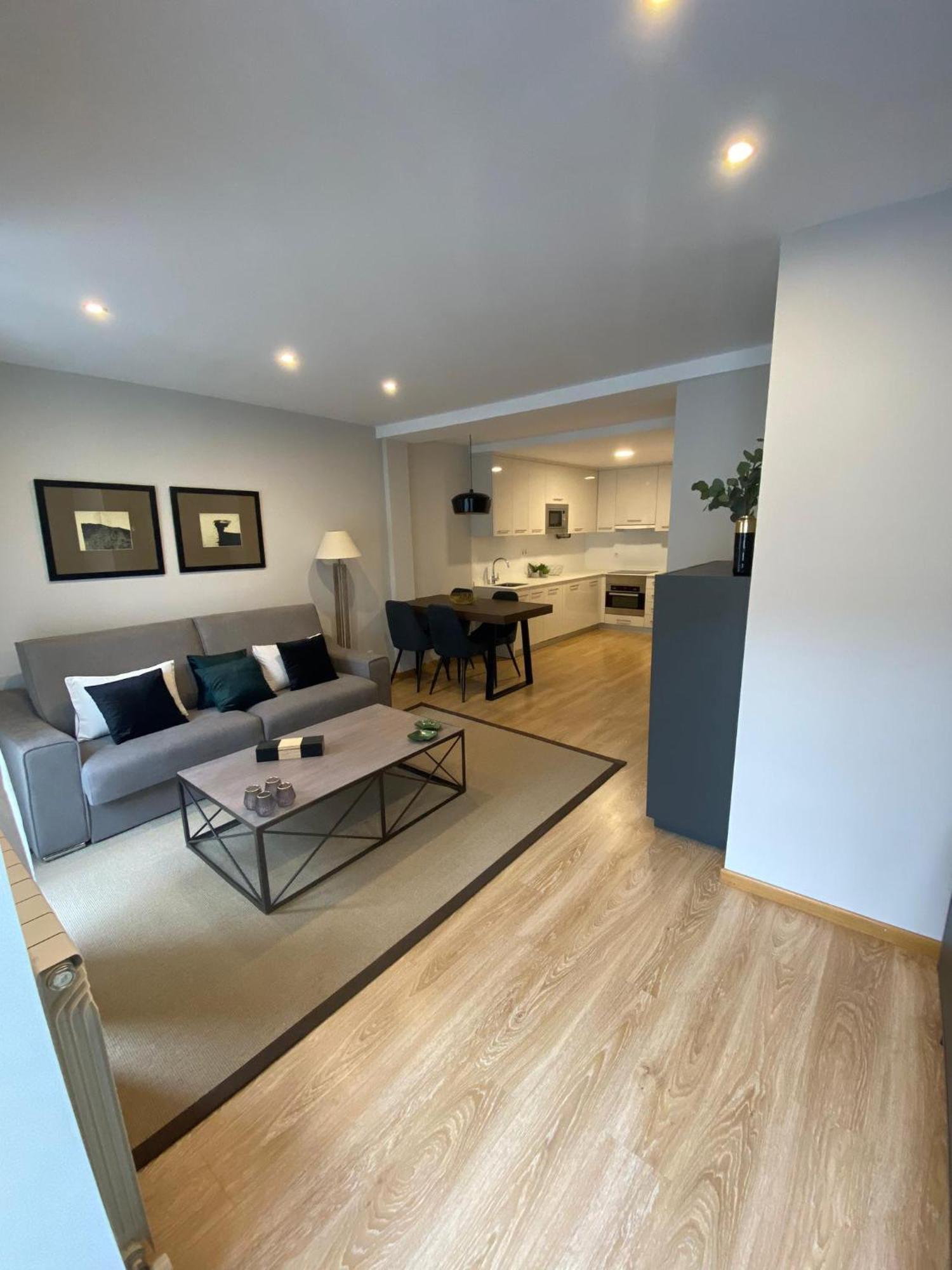 Apartamento Turisticos De Collado 3 *
