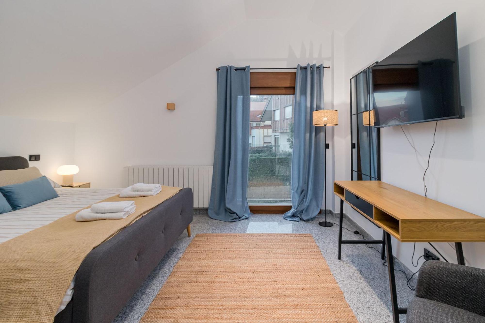 Сasa de vacaciones Espectacular Con Piscina, Sauna Y Jacuzzi *