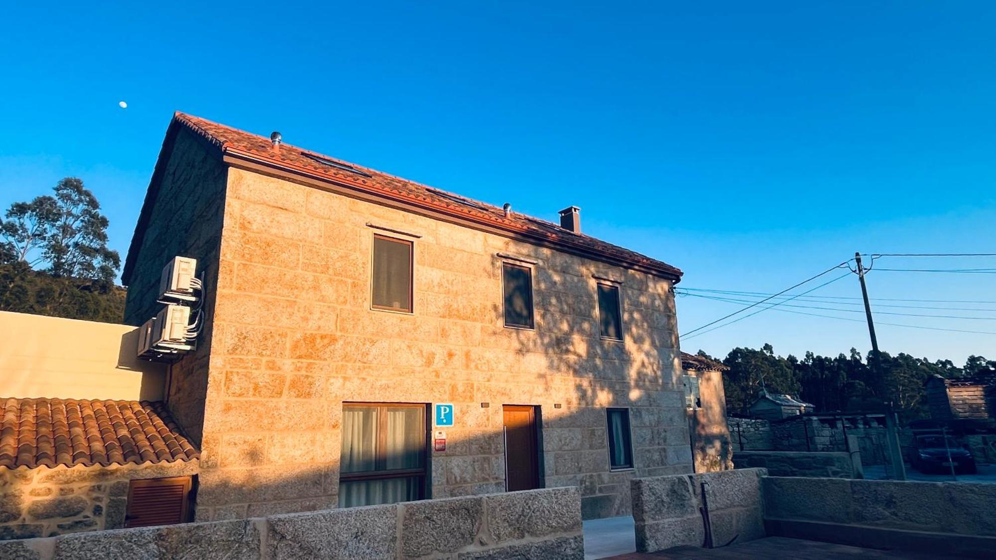 Lar De Canedo Carnota