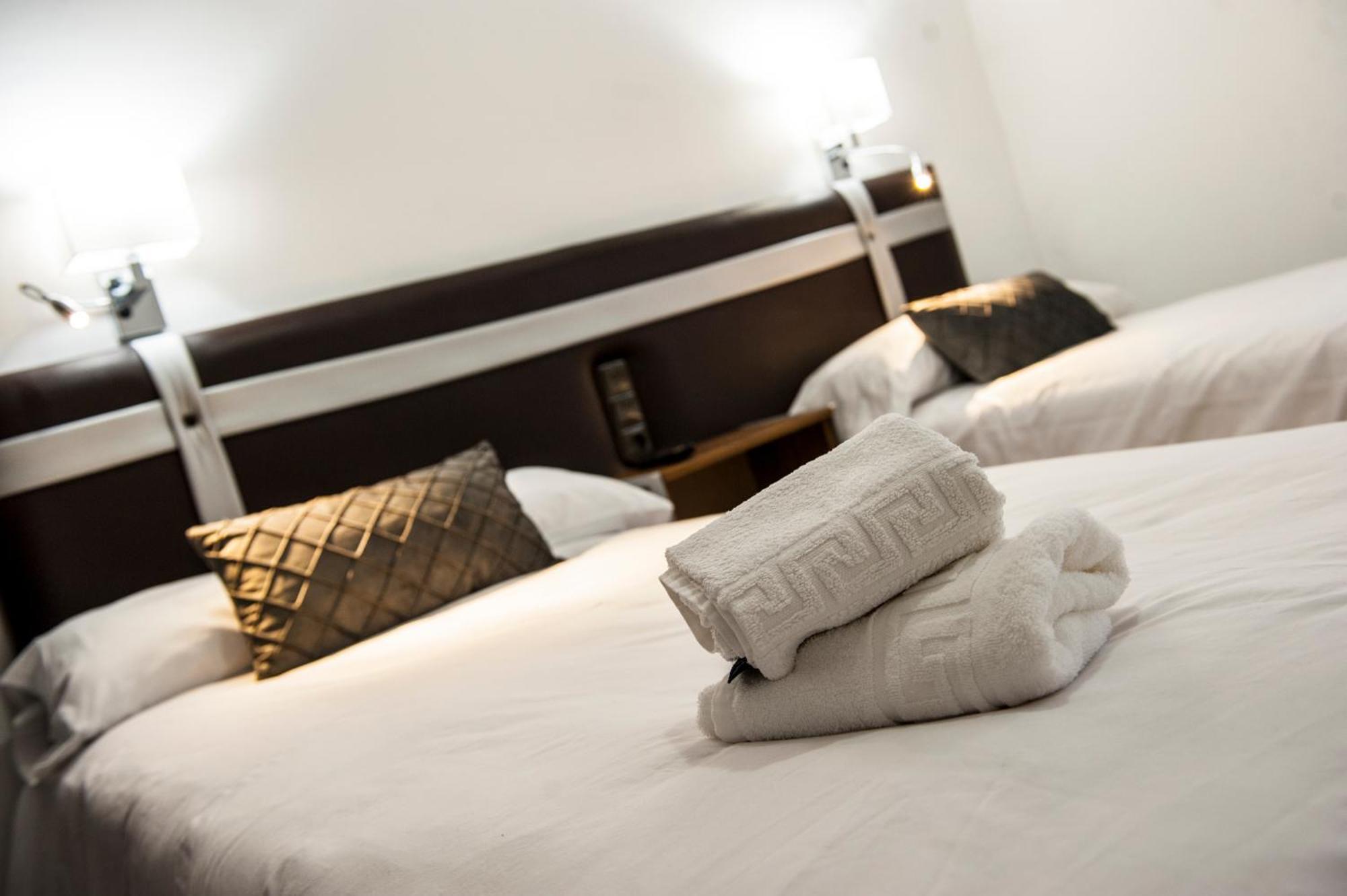 Palomas Hotel Lucena