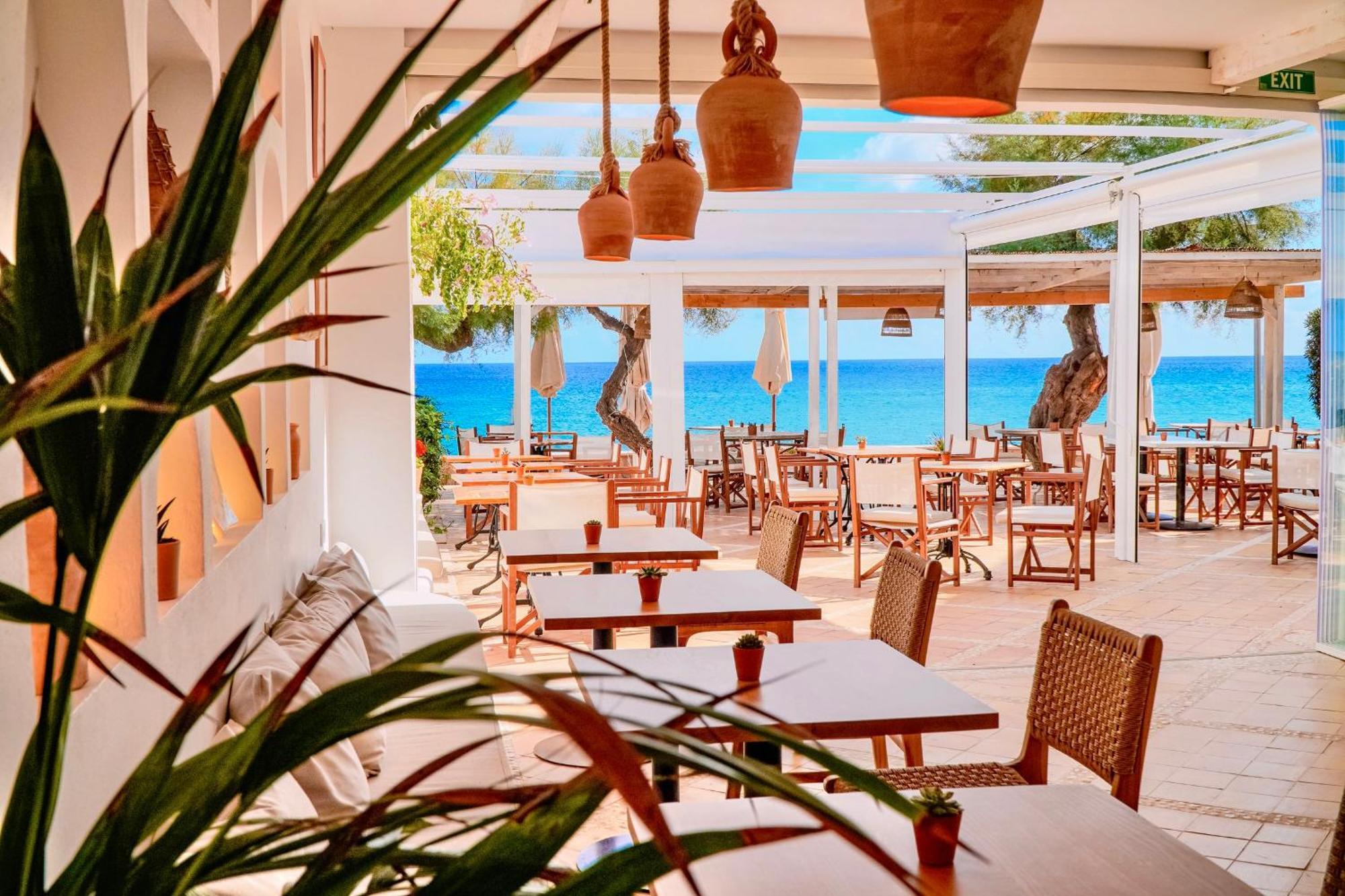 The Sea Club 3*