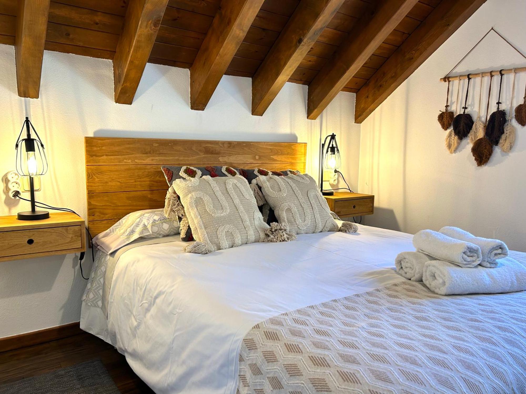 Esterri Ideal Famílias O Grupos Con Wifi Apartamento *