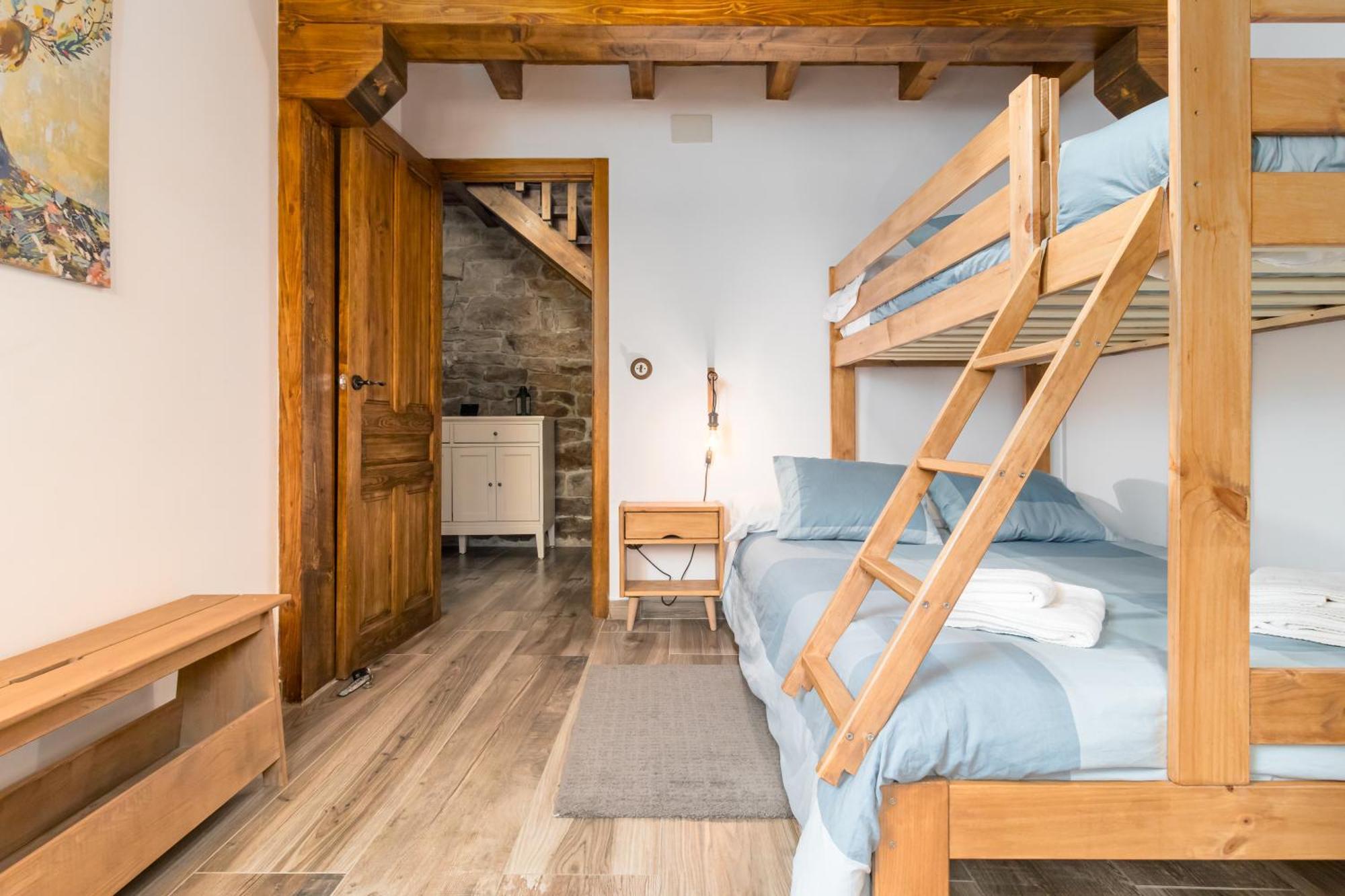 Chalet Pasiega El Ojal San Pedro Del Romeral