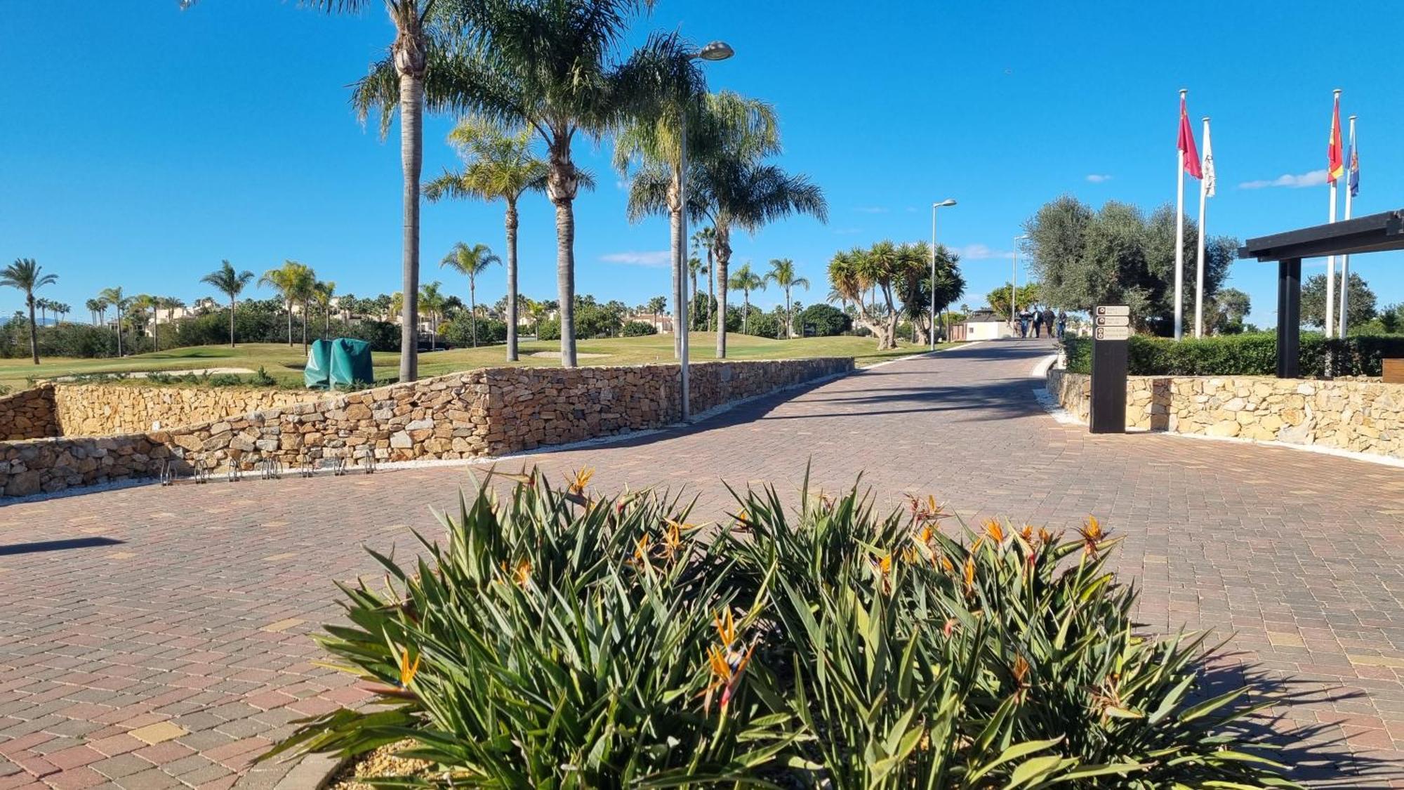 With A Beautiful View With A Terrace In Roda Golf & Apartment