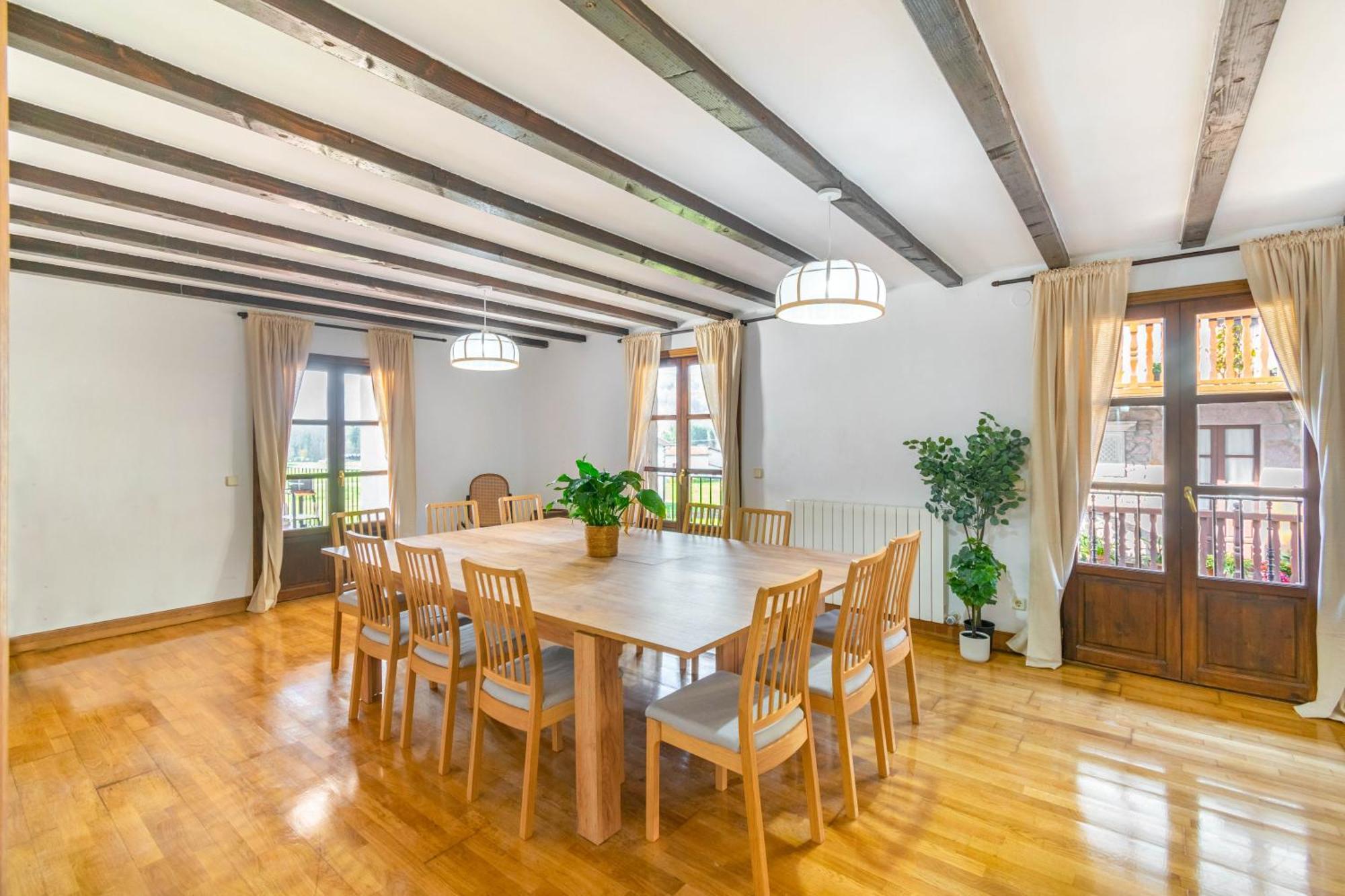 Chalet Casa Larranea, Espaciosa En El Corazon Del Baztan