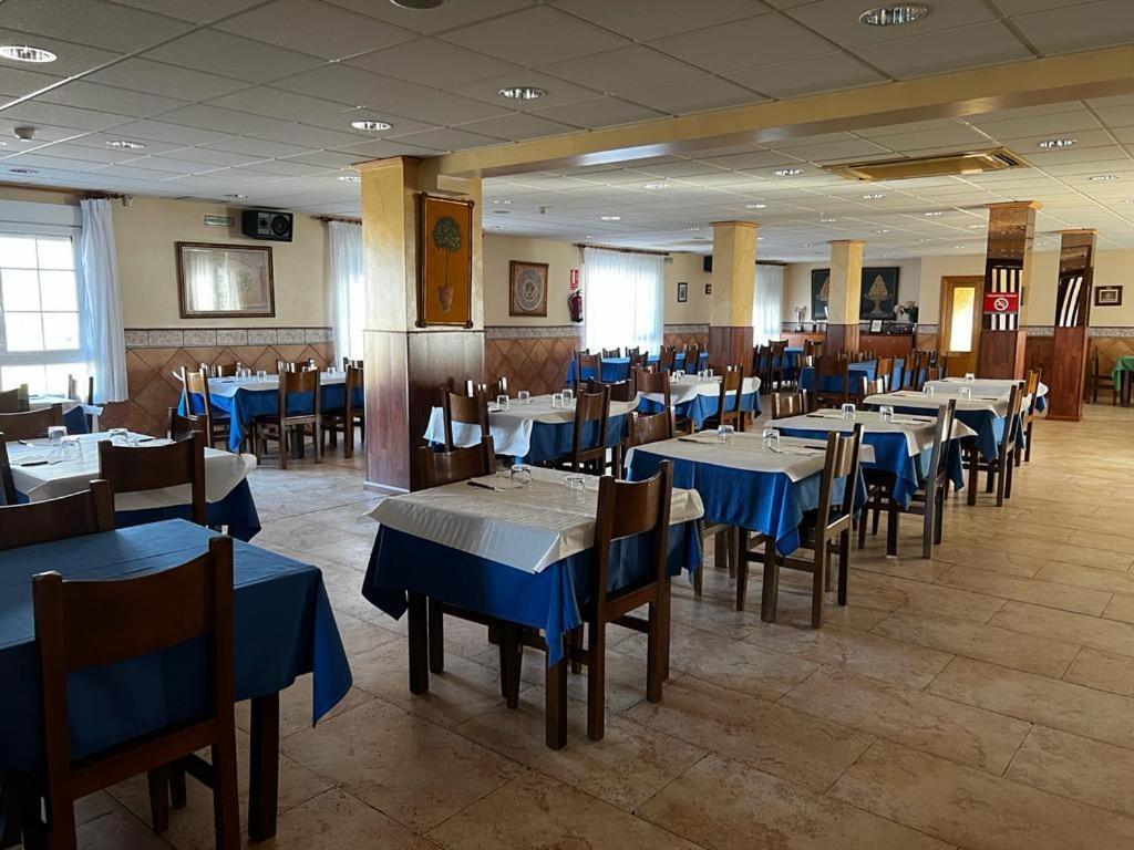 El Corzo Hotel *