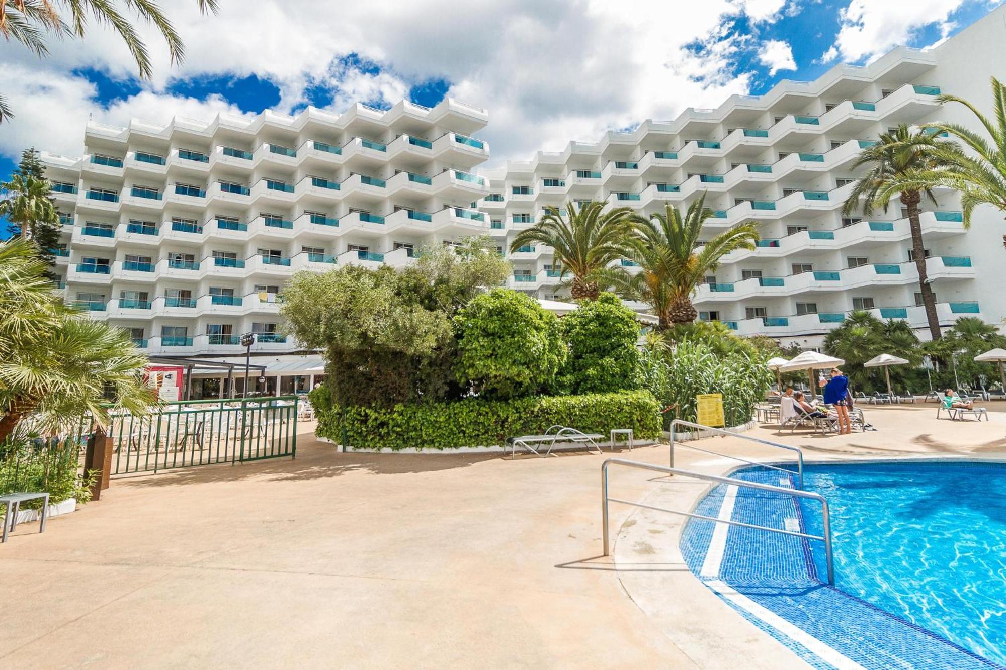 Eix Lagotel Apartahotel