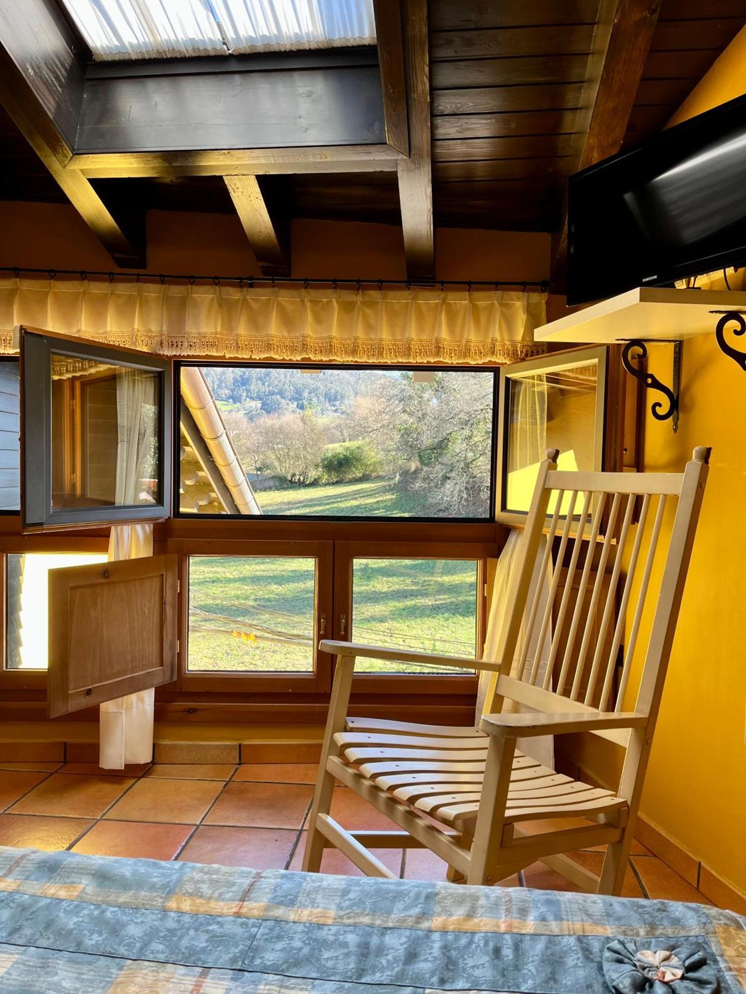 Apartamento Turisticos Paseo De La Alameda