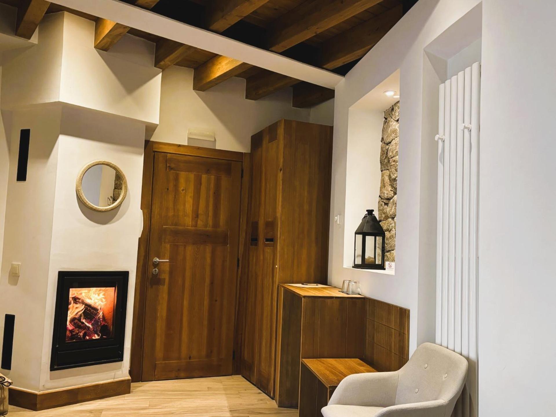 Gredos Maria Justina Hotel 4*