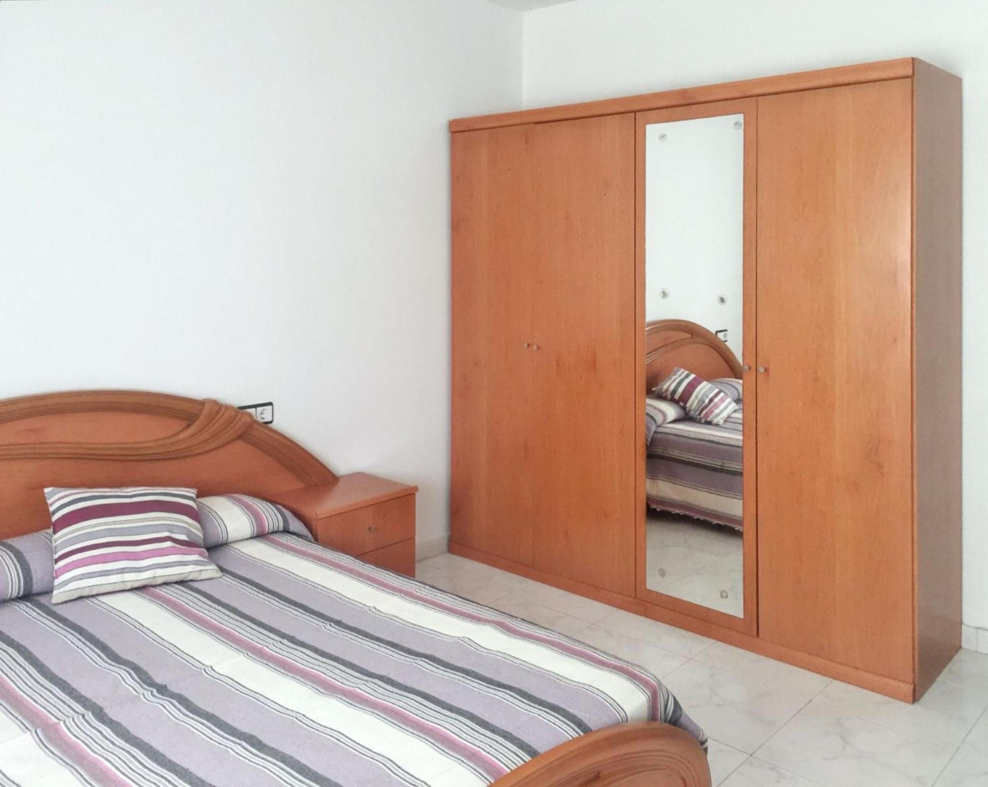Spacious In With Balcony Apartamento *