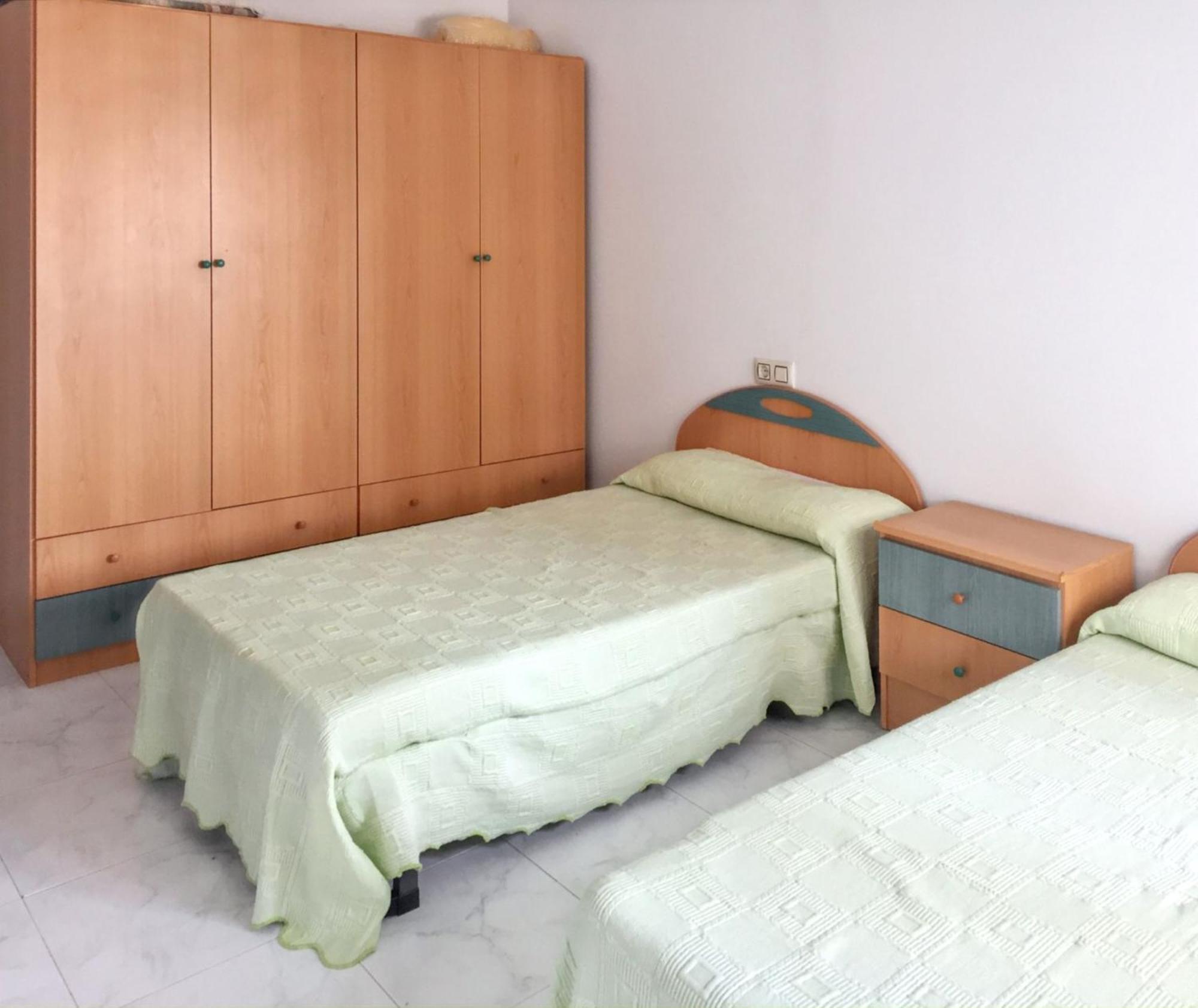 Spacious In With Balcony Laxe