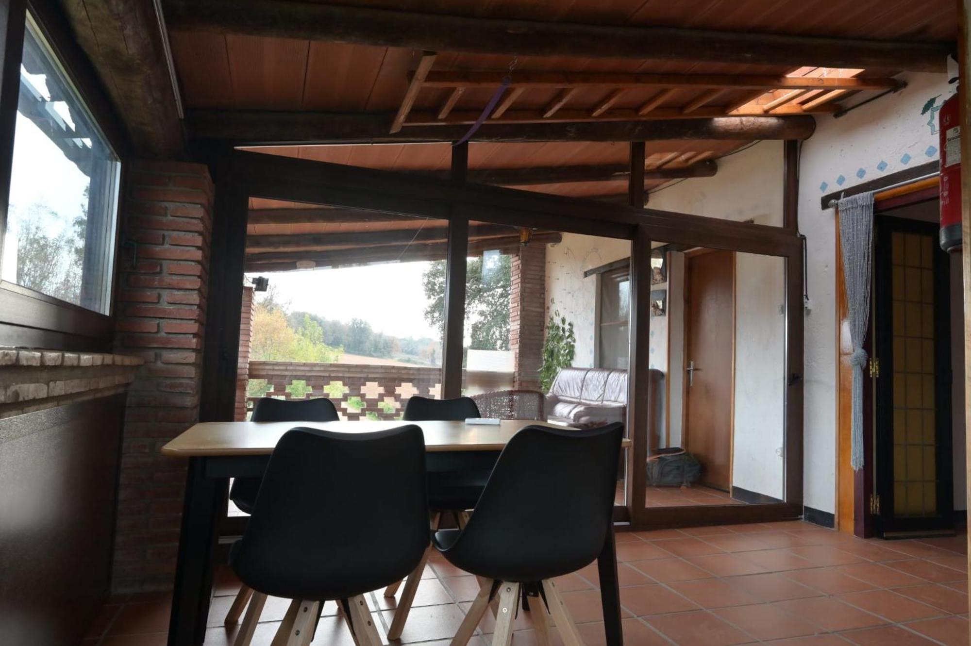 Cargol Country house *