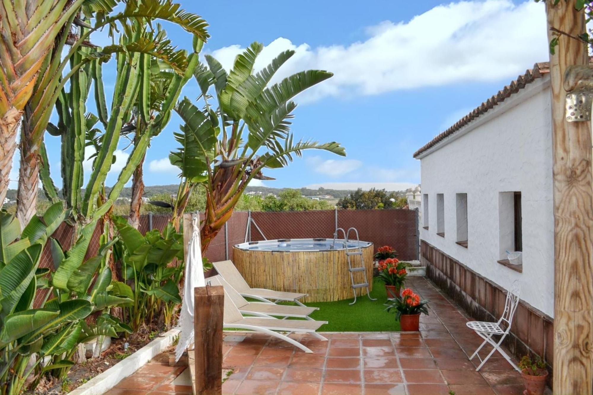 Сasa de vacaciones Spacious House With Private Pool El Soto El Canal
