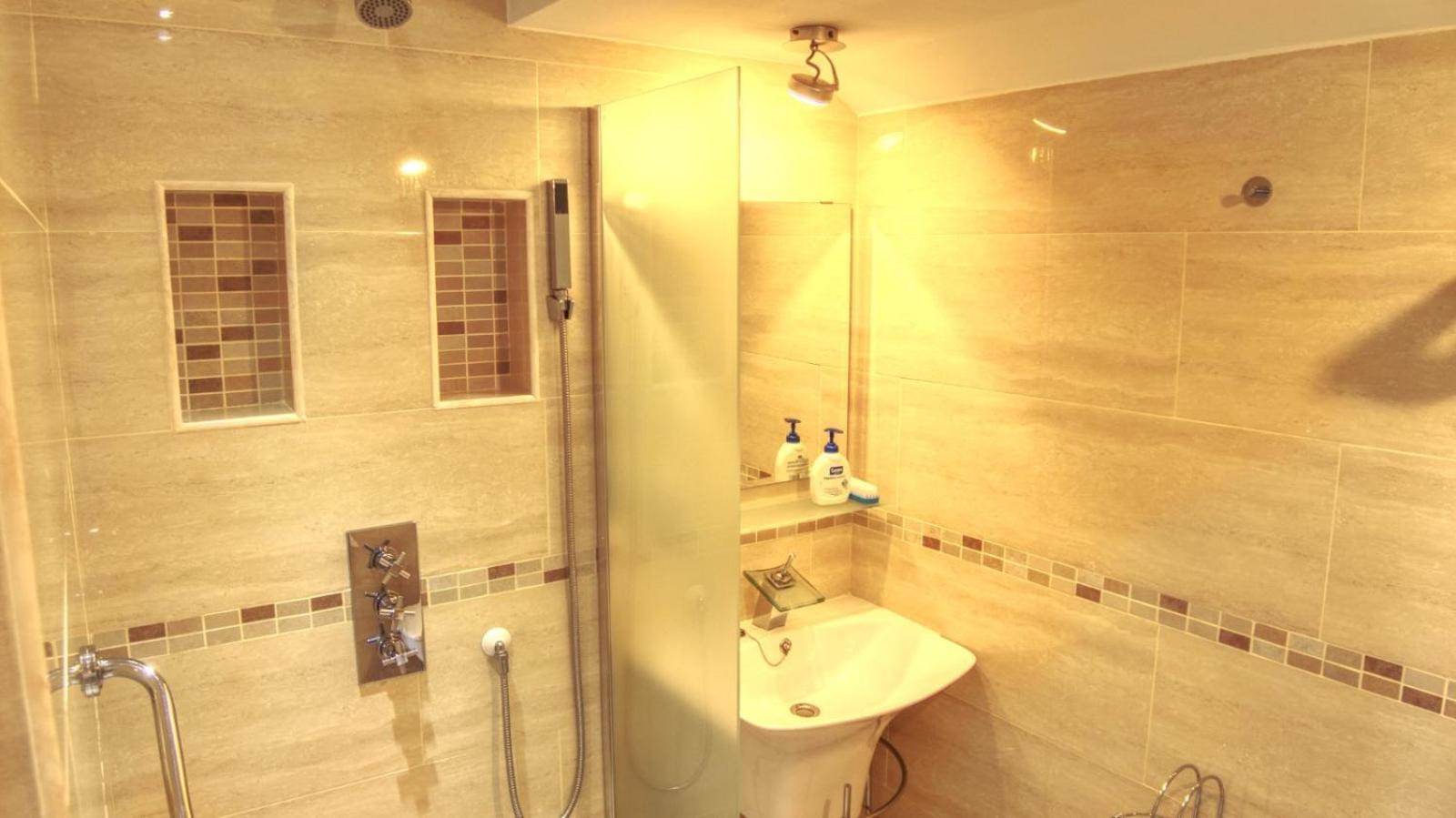 Exceptional Costa Del Sol El Espuela For 8 Heated Pool Amazing Views & Quality Villa *