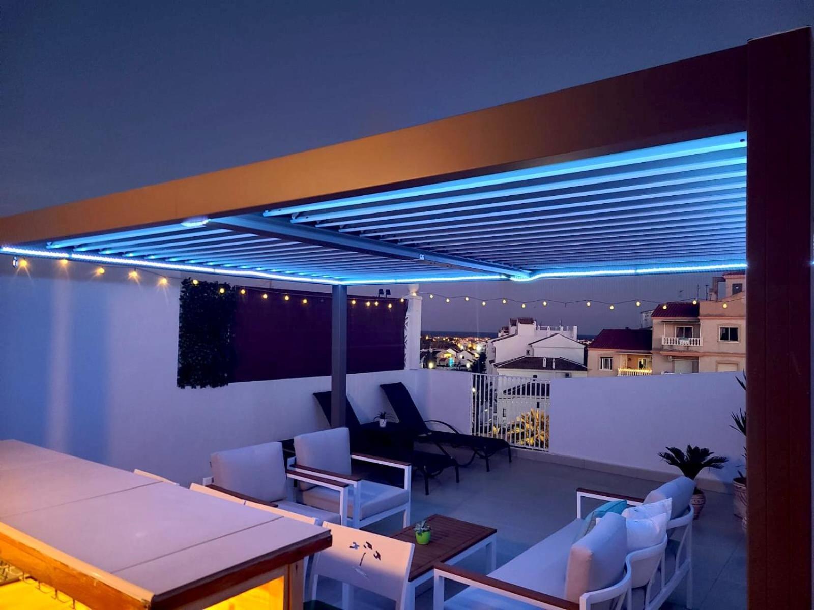 Lagoon Penthouse Apartment Torrevieja