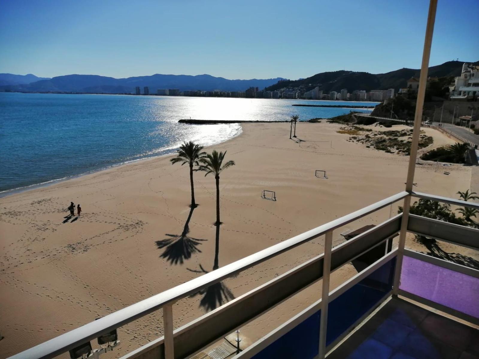 De S Faro de Cullera