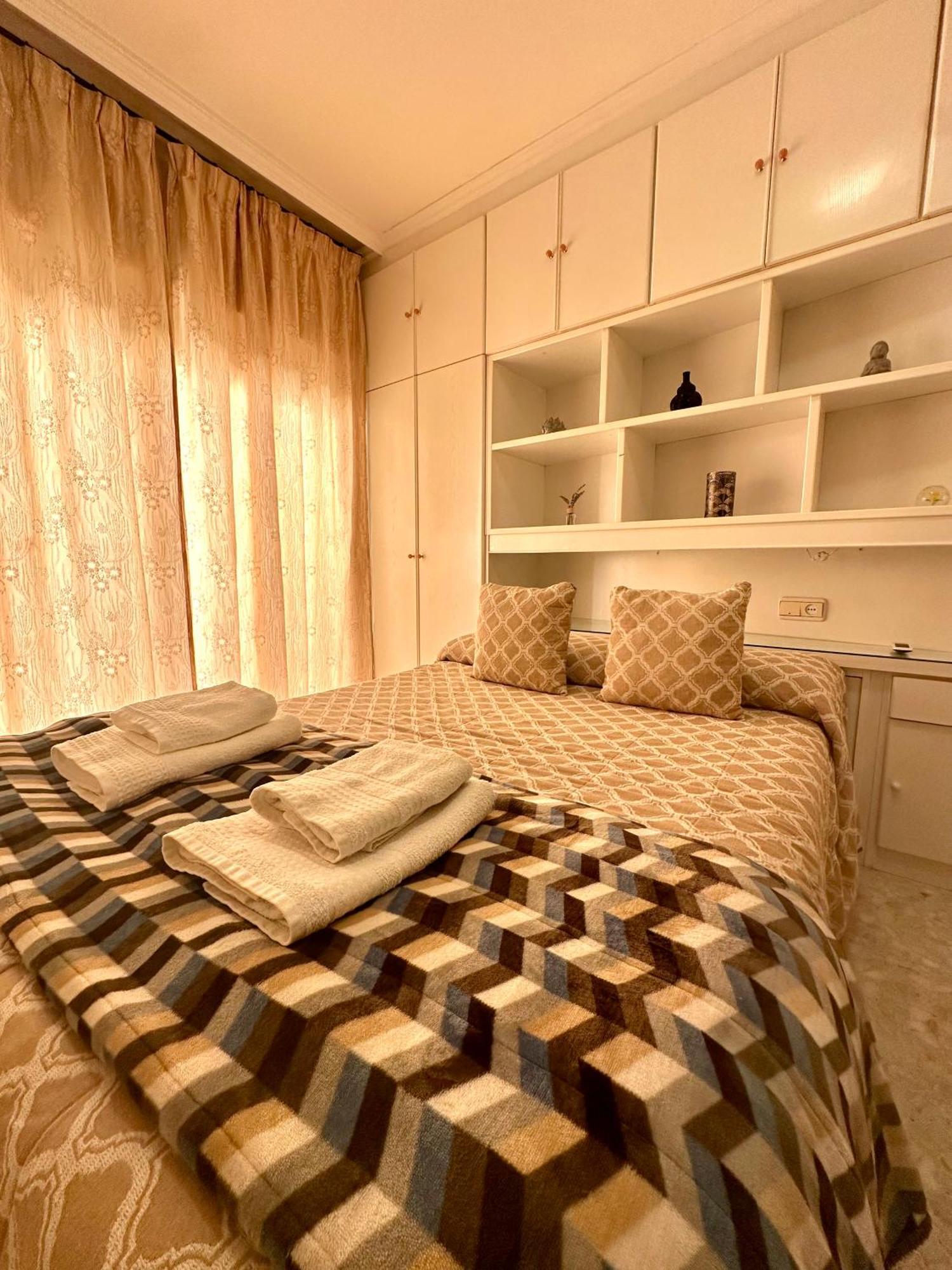 Apartamento A T La Plaza Alto *