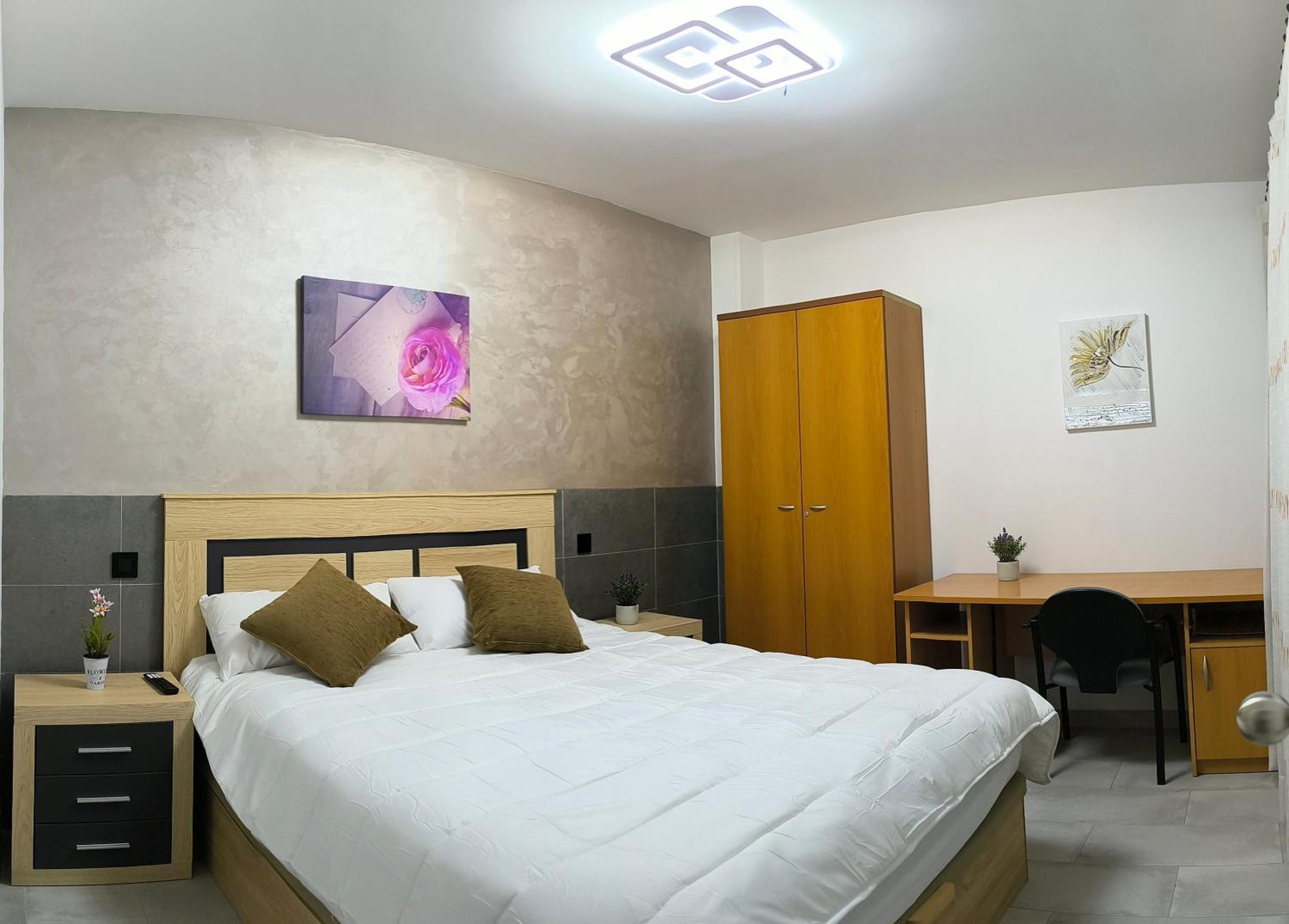 Habitaciones Torija *