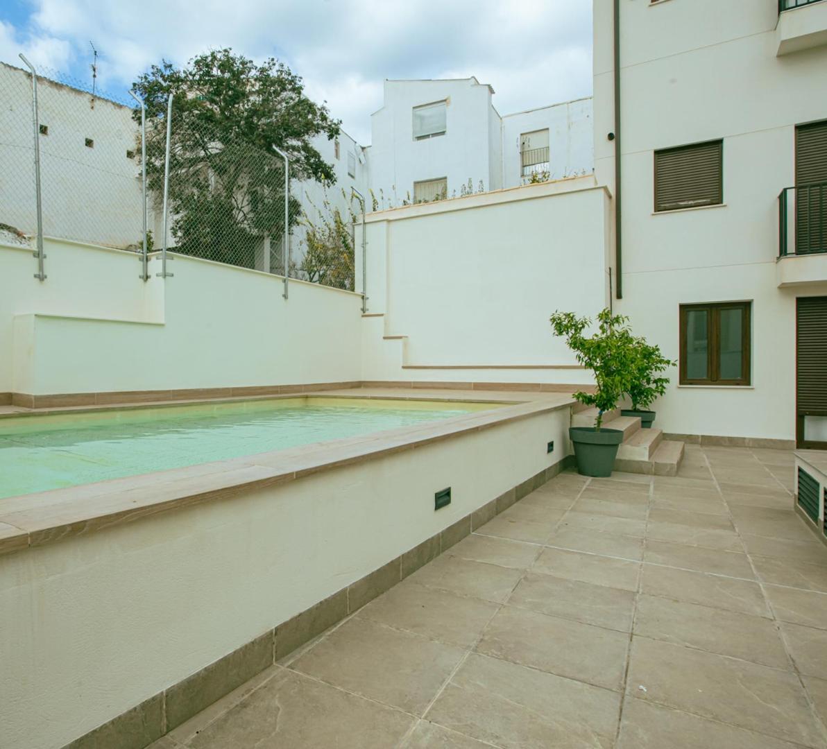 Turisticos Pilaria Apartment Jaen