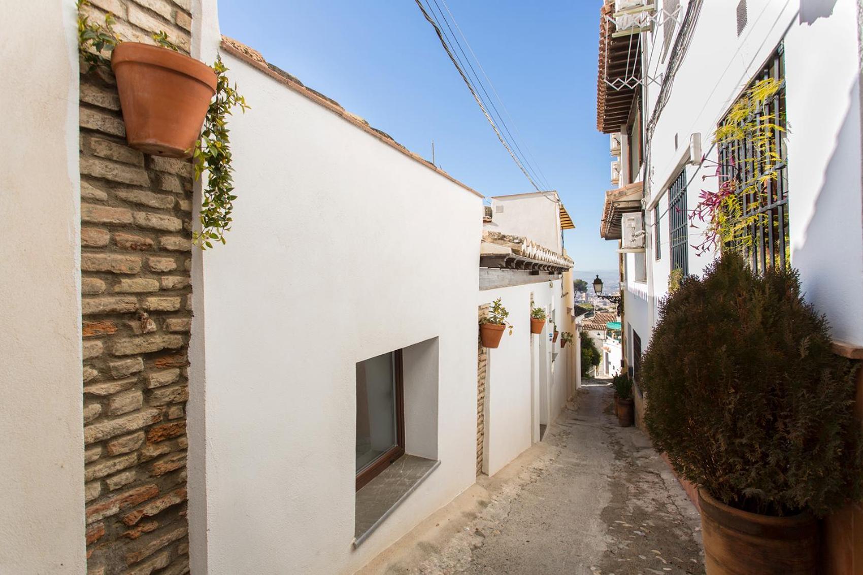 Apartamento Con Terraza Y Cochera Albaycin *