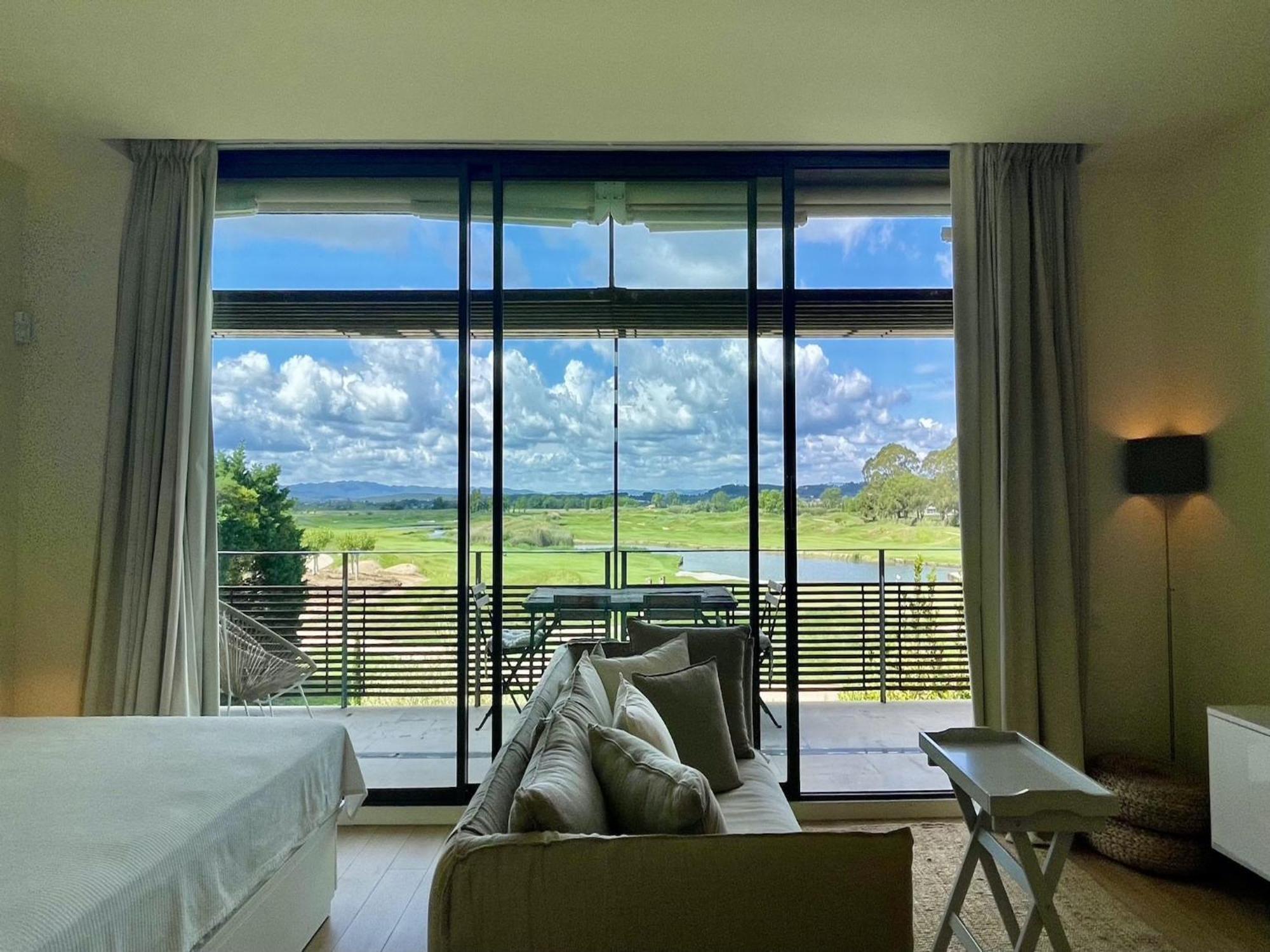 Emporda Golf Estudi 4-1-3 *