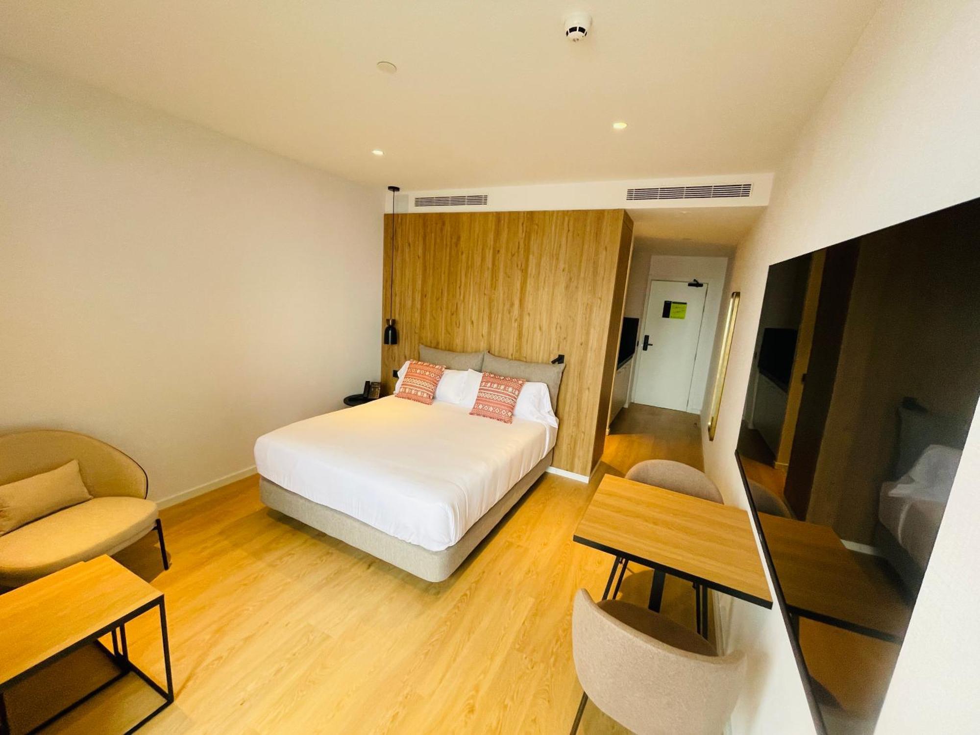 Hotel Tembo Barcelona 4*