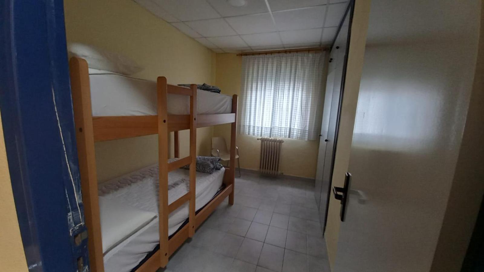 Hostal De