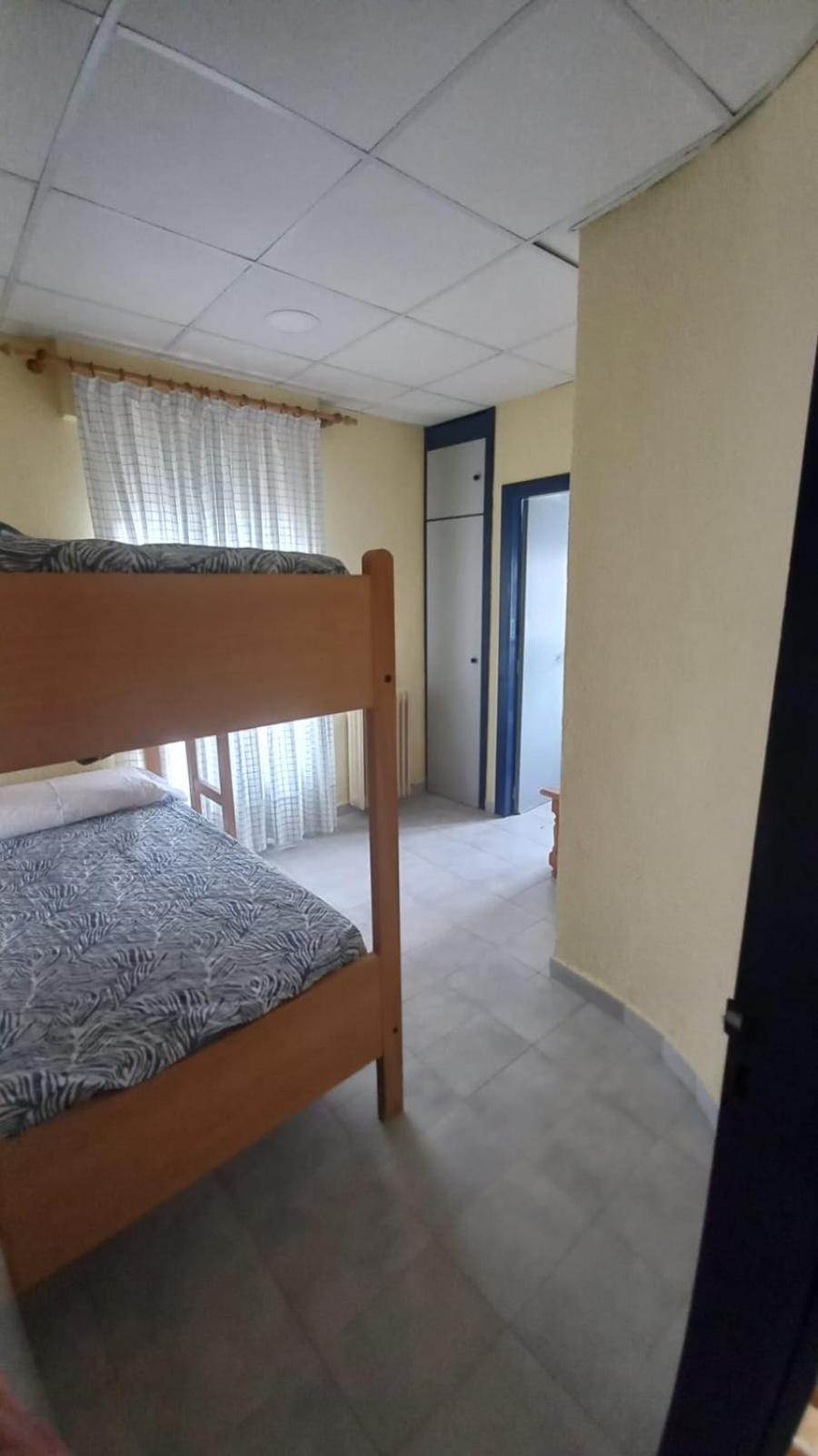 Hostal De
