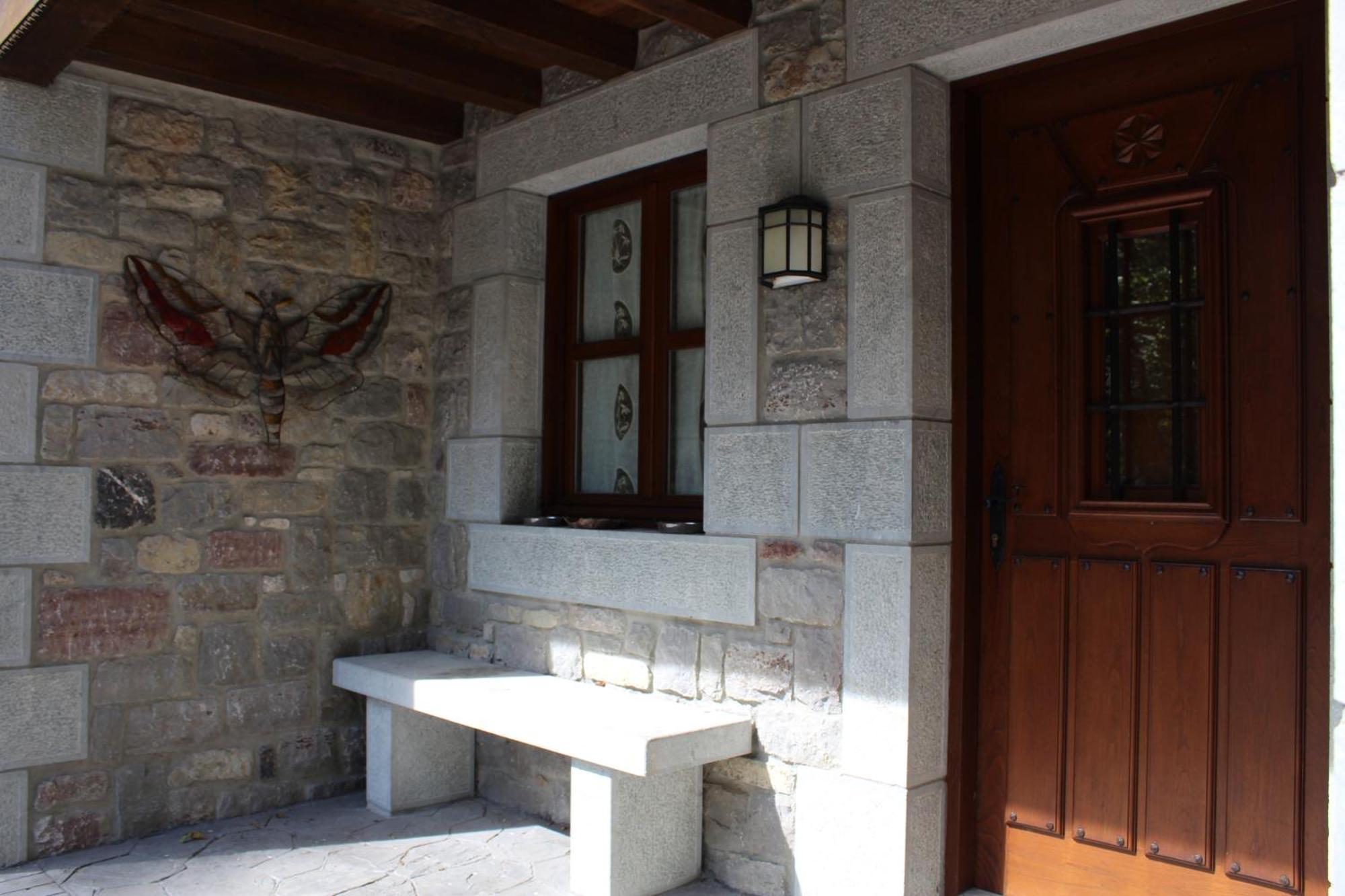 Chalet La Gueera - Casas De Picos