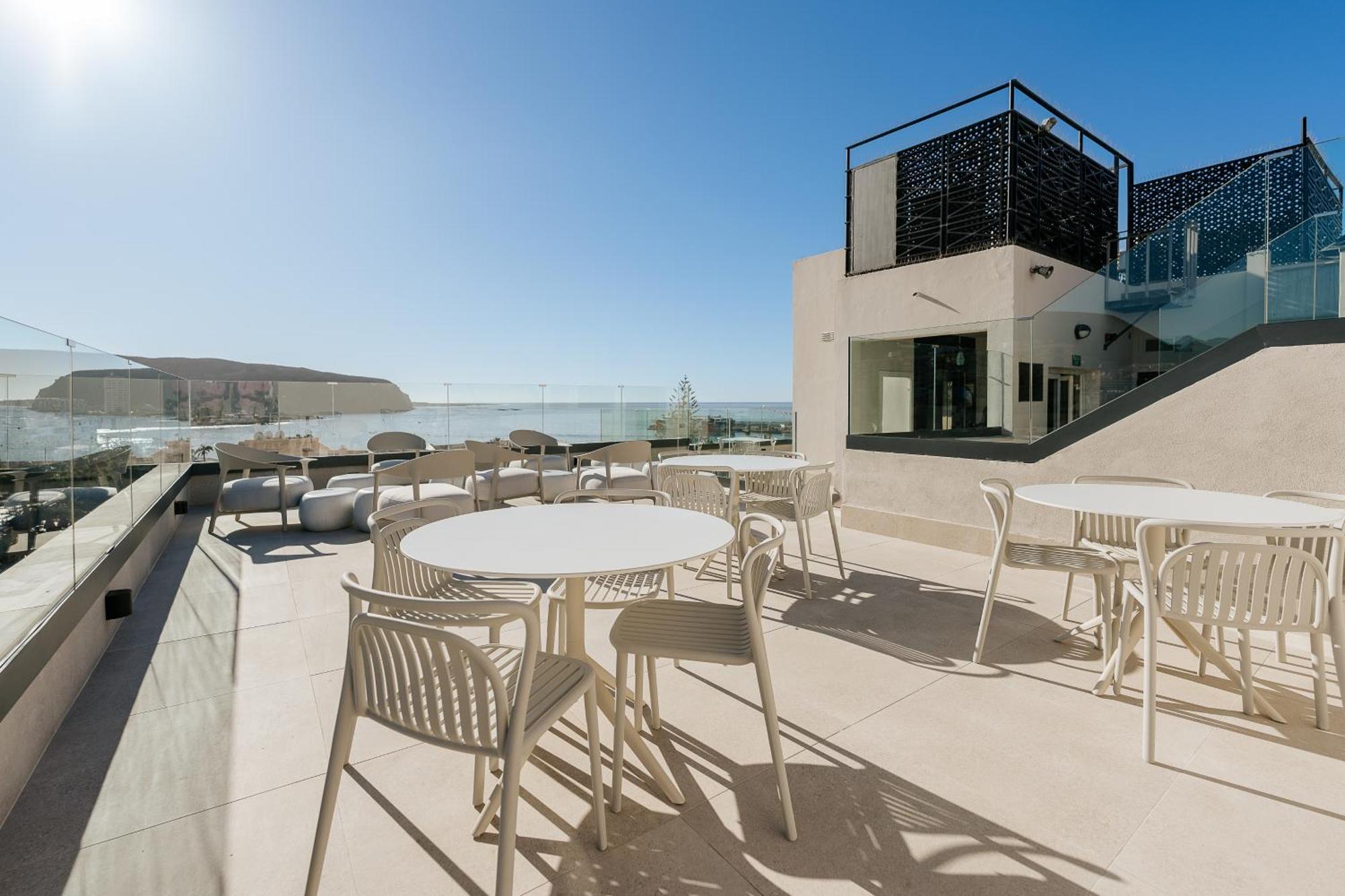 Hotel Reveron Plaza