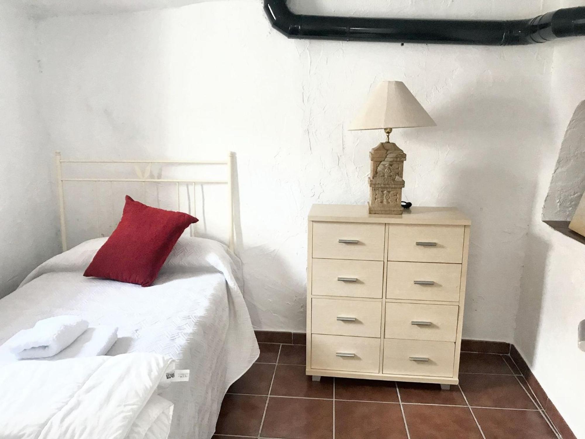 Spacious House In With Fireplace Сasa de vacaciones