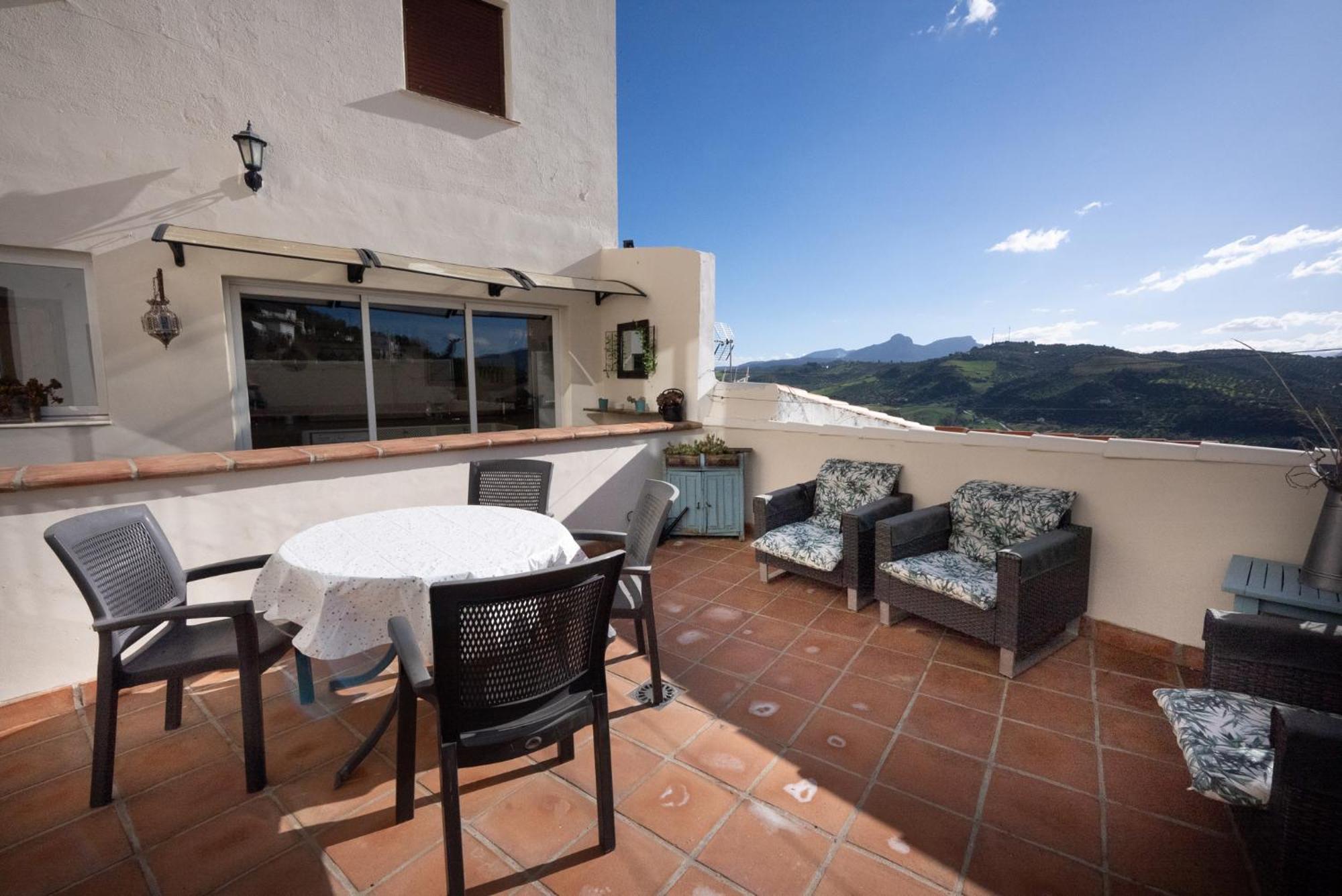 Eagles Nest - Massive Townhouse With Pool With Outstanding Views Сasa de vacaciones Algodonales