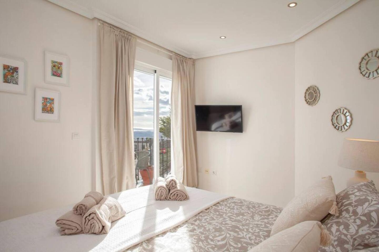 New! Renovated Flat In