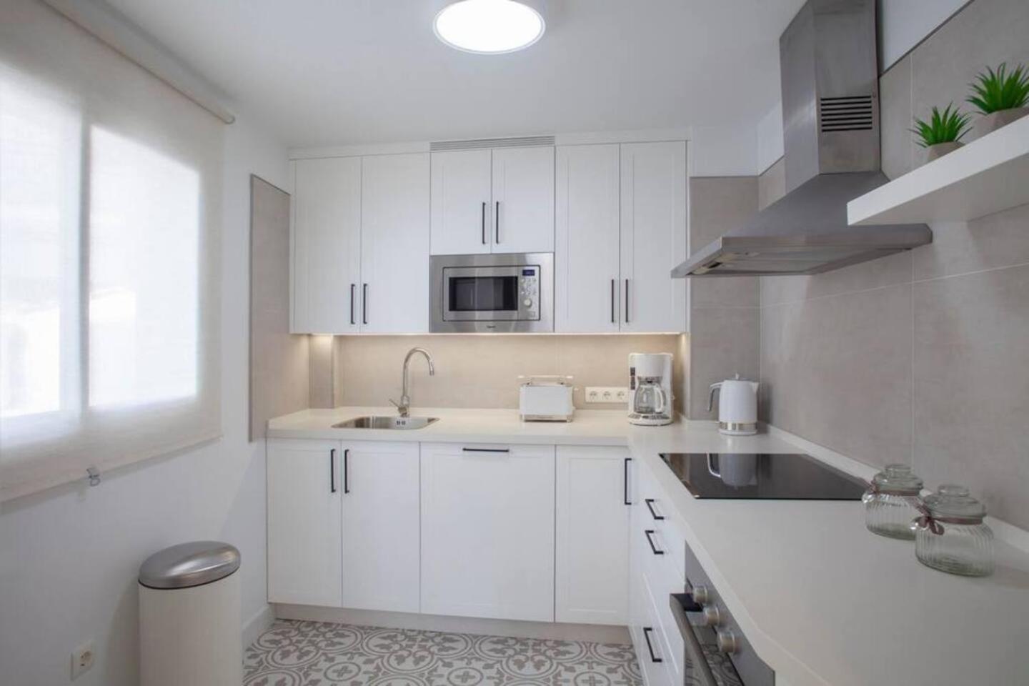 Apartment New! Renovated Flat In *