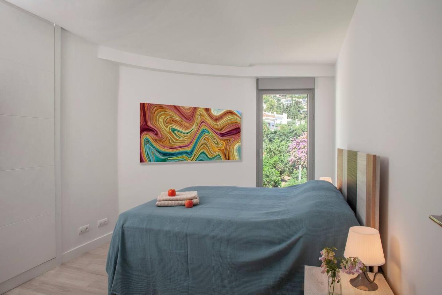 Apartment Spectacular New With Incredible Sea Vie *