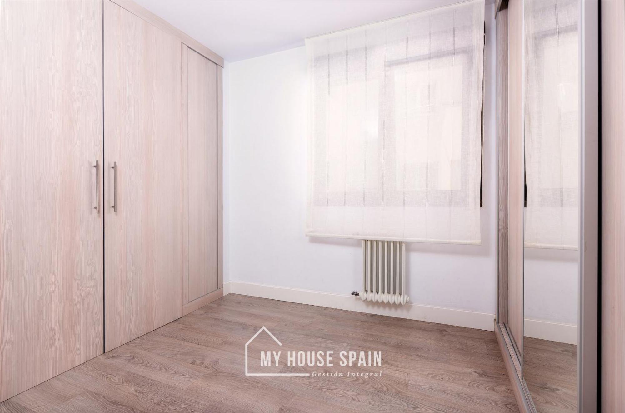 Myhousespain - Espacioso Piso Con Parking Apartamento
