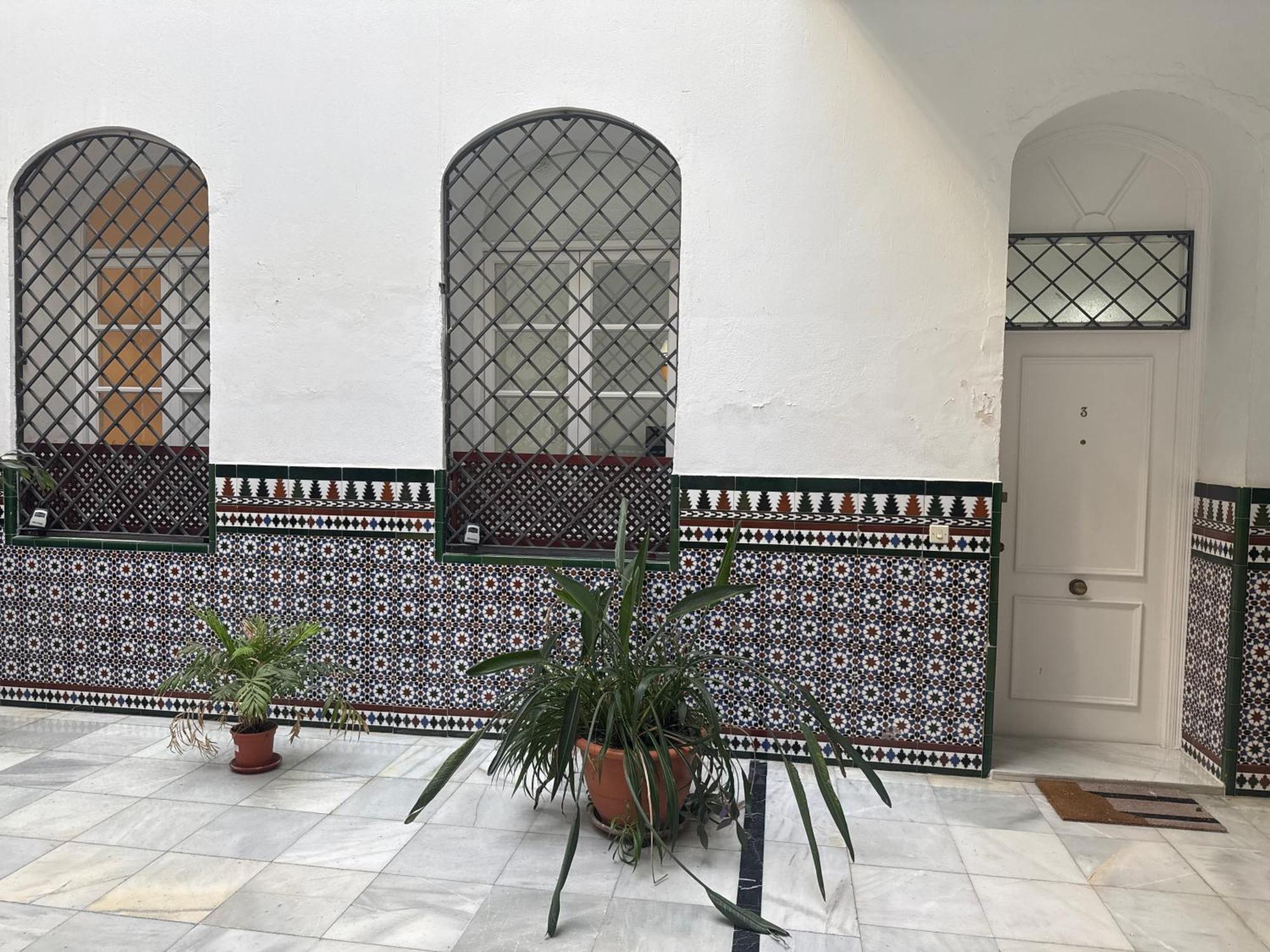 Apartamento Pikis Center *