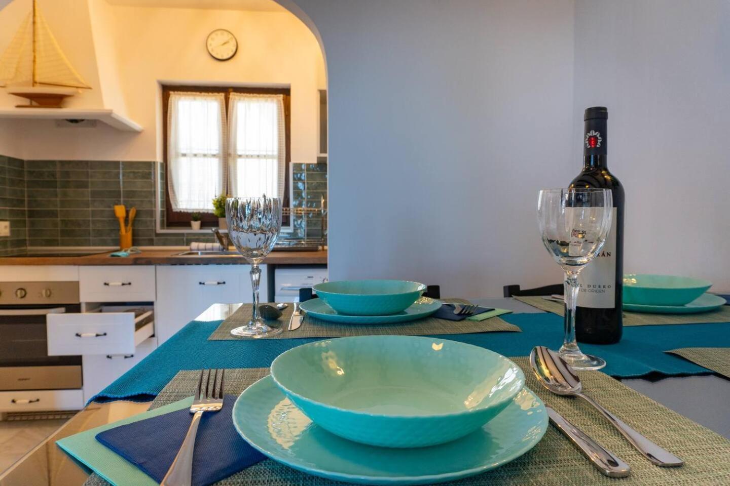 Idyllic Townhouse With Scenic Views Pueblo Mijas