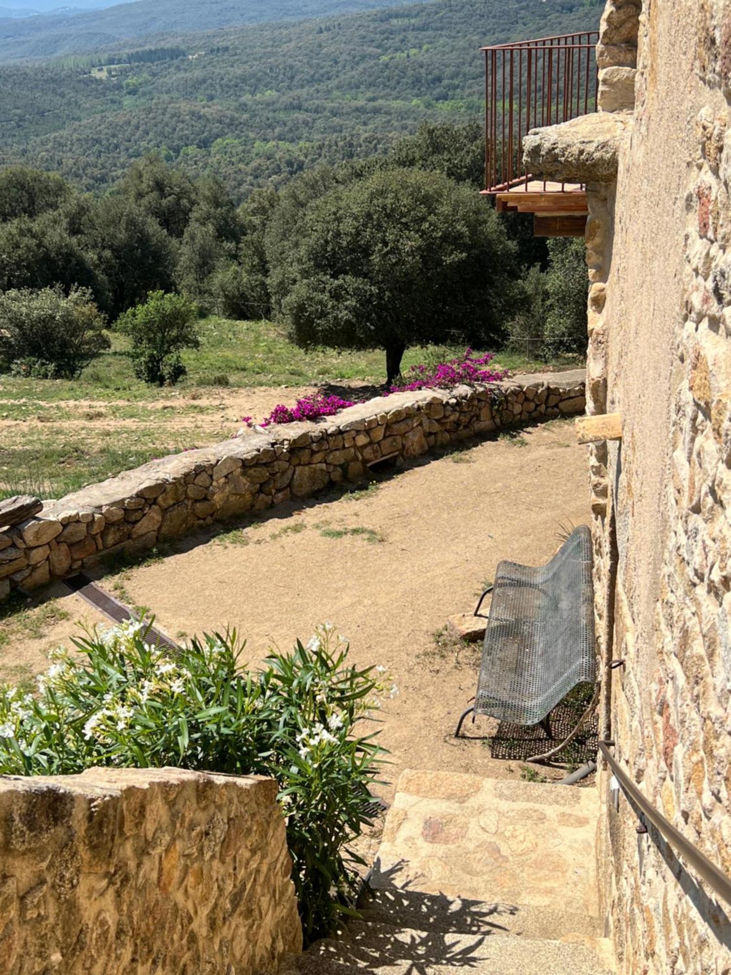 Mas Ambras Bed and breakfast Agullana