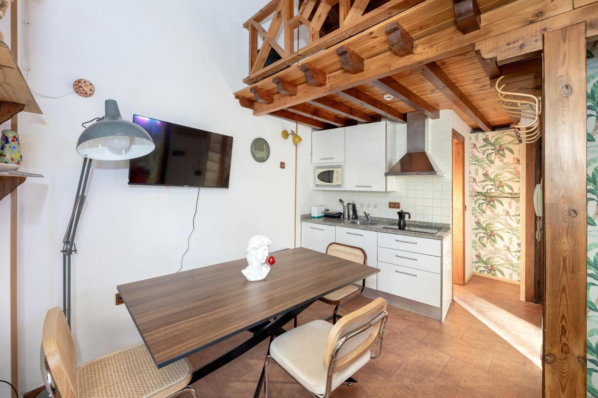Apartment - Pinksparrow - *