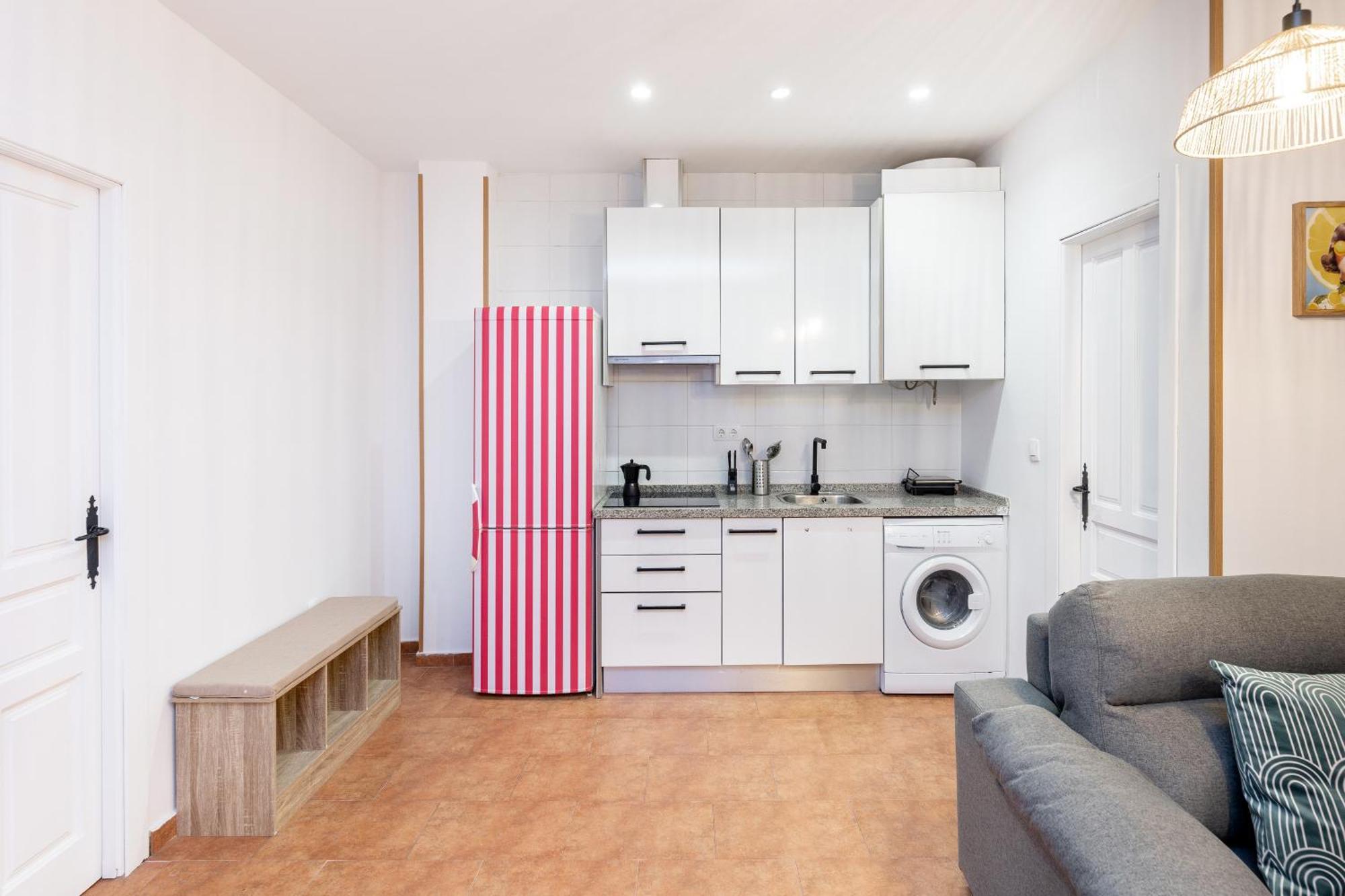 Apartment - Pinksparrow -